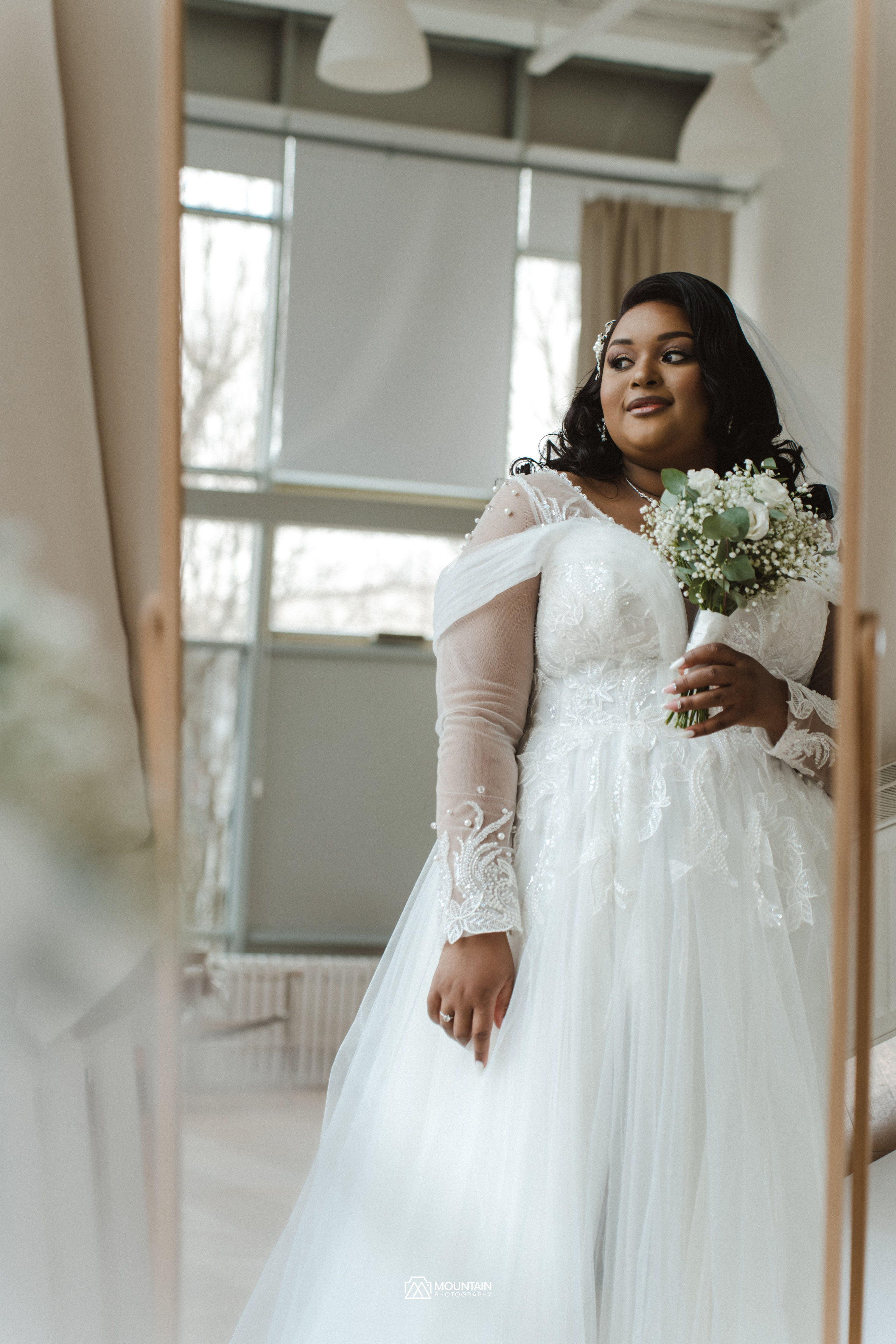 Cletus And Karabo. Я занимаюсь событийной, свадебной, товарной, студийной… фотографией