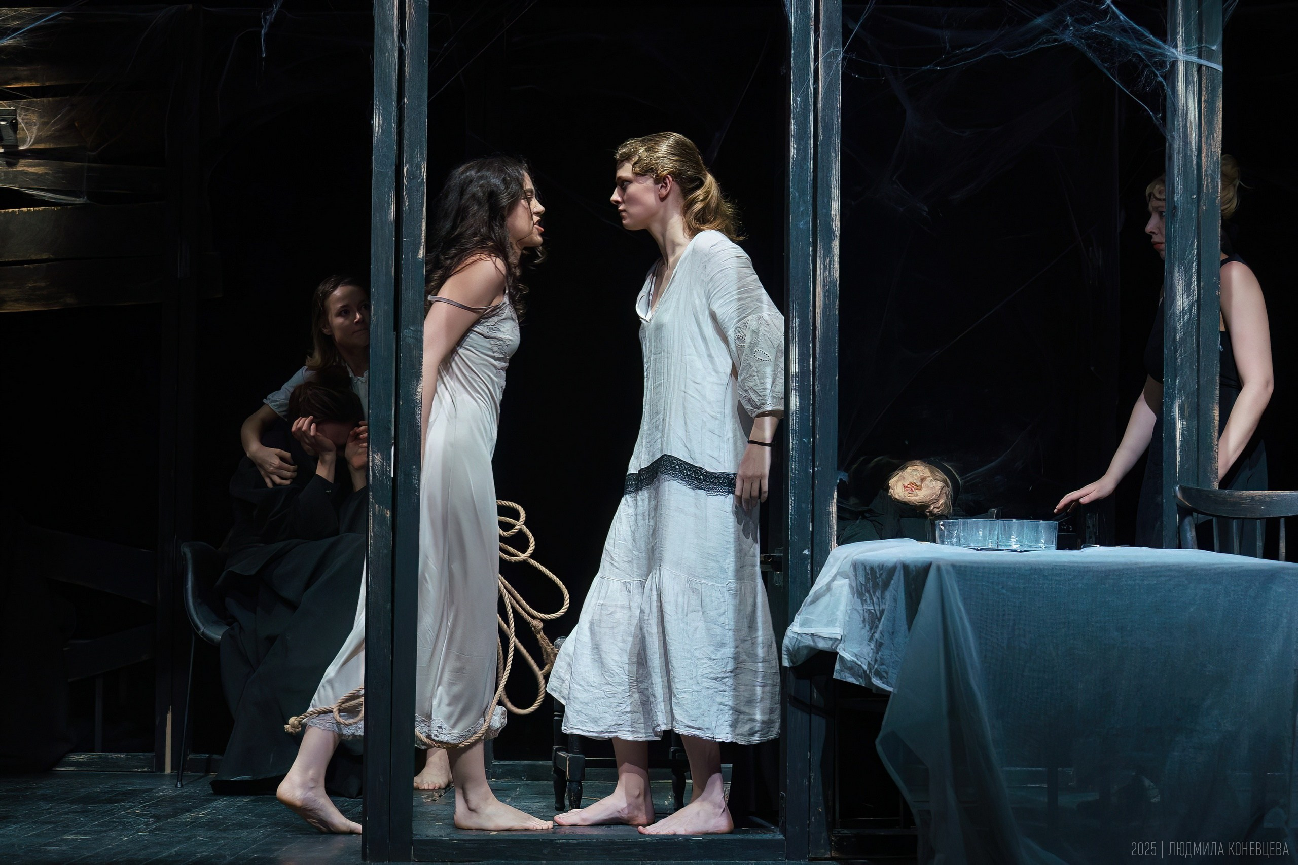 Дом Бернарды Альбы. Театральная фотография