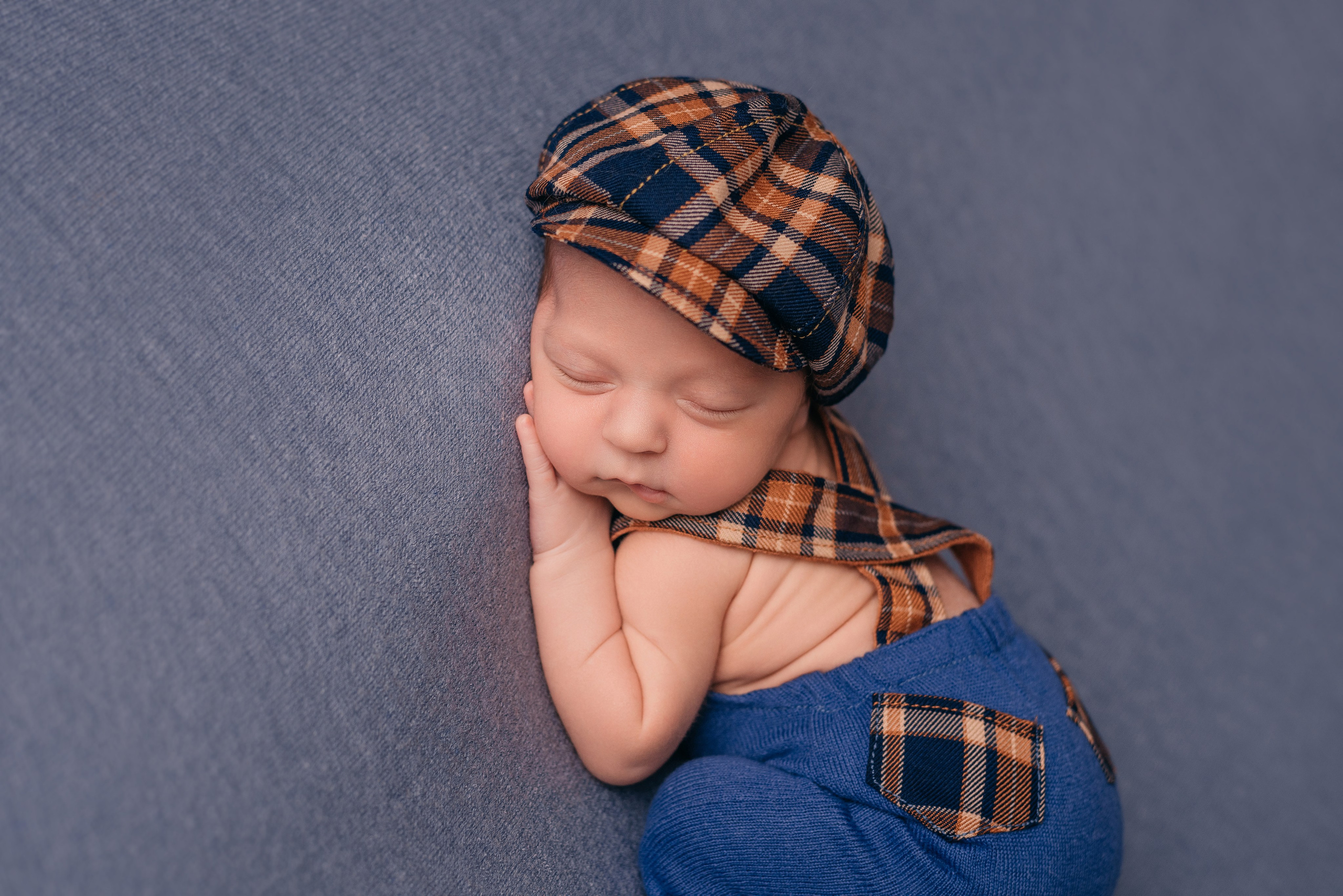 Петя. Фотограф новорожденных Белгород