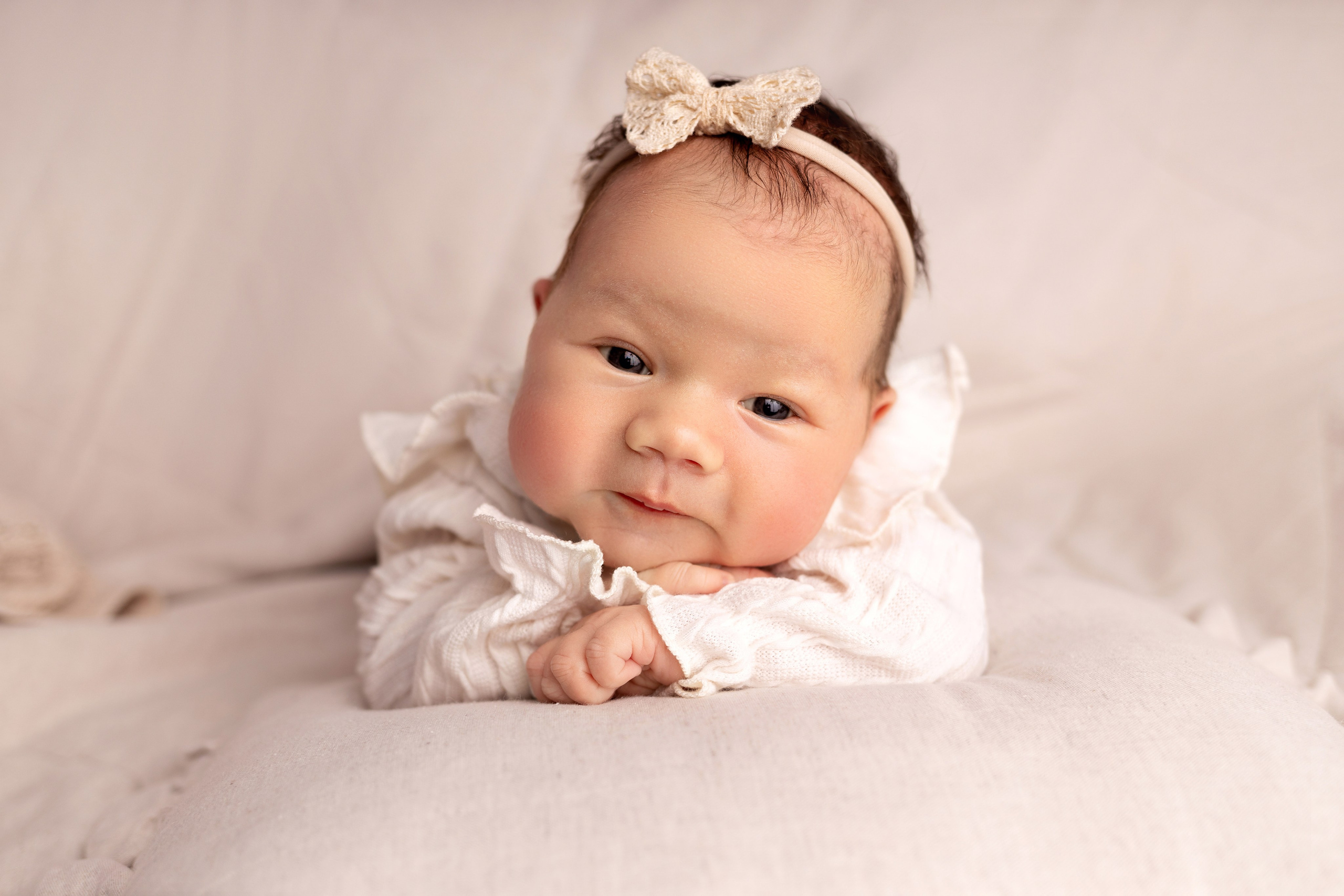 Newborn съемка в стиле Лайф. Фотограф новорожденных малышей в Омске и Омской области Эльвира Камаева