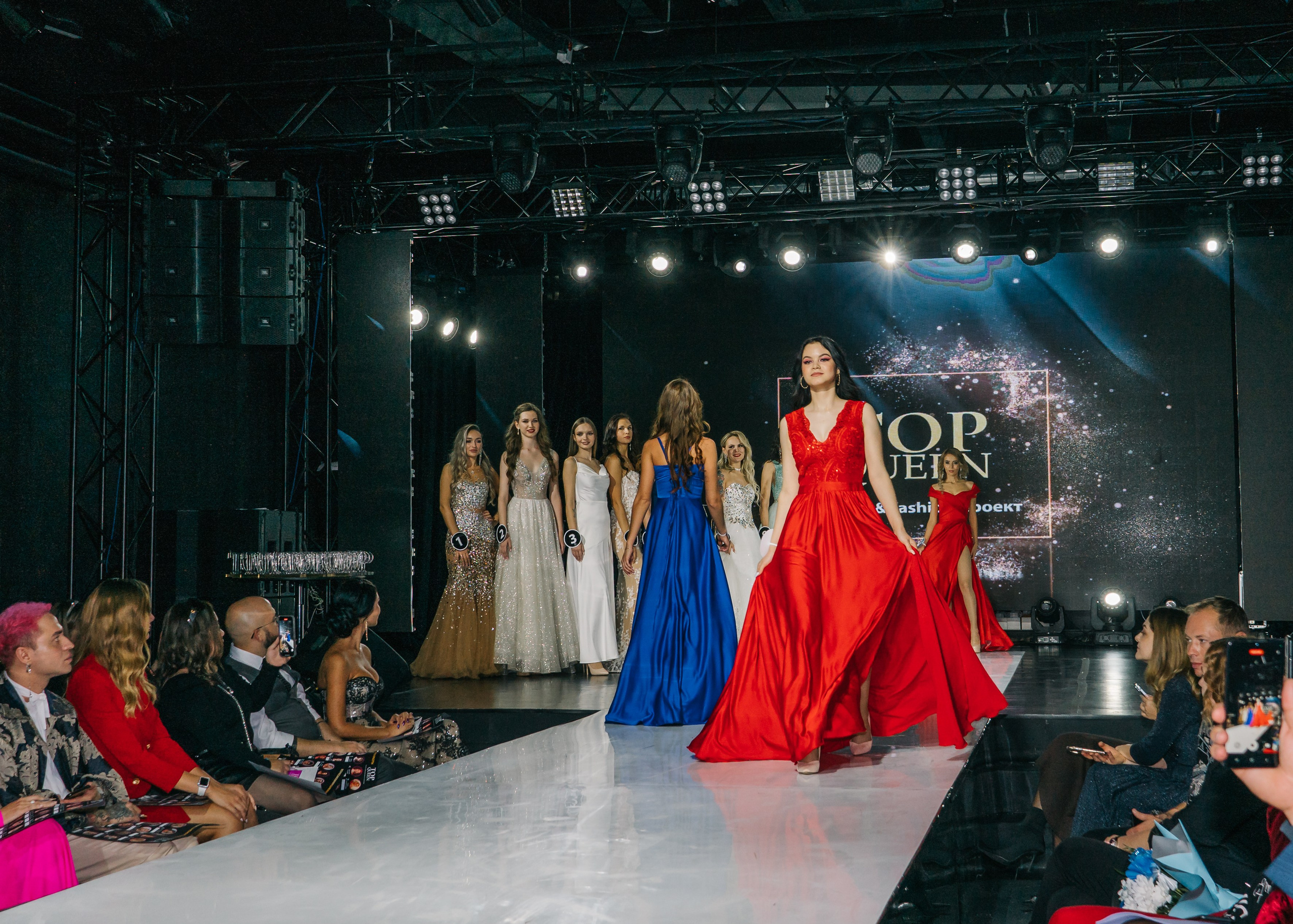 World fashion. Женский фотограф в Москве Анастасия Сидорова