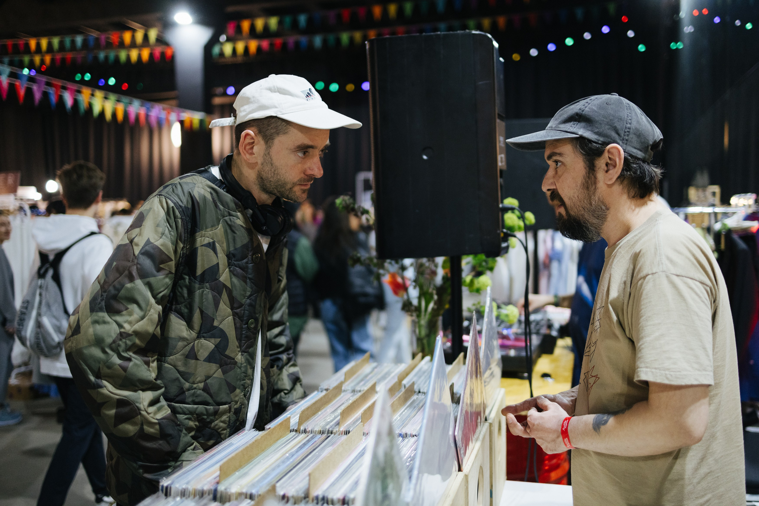 22–23 апреля 2023 в пространстве «Поле». Фотоотчеты «Ламбада-маркета»