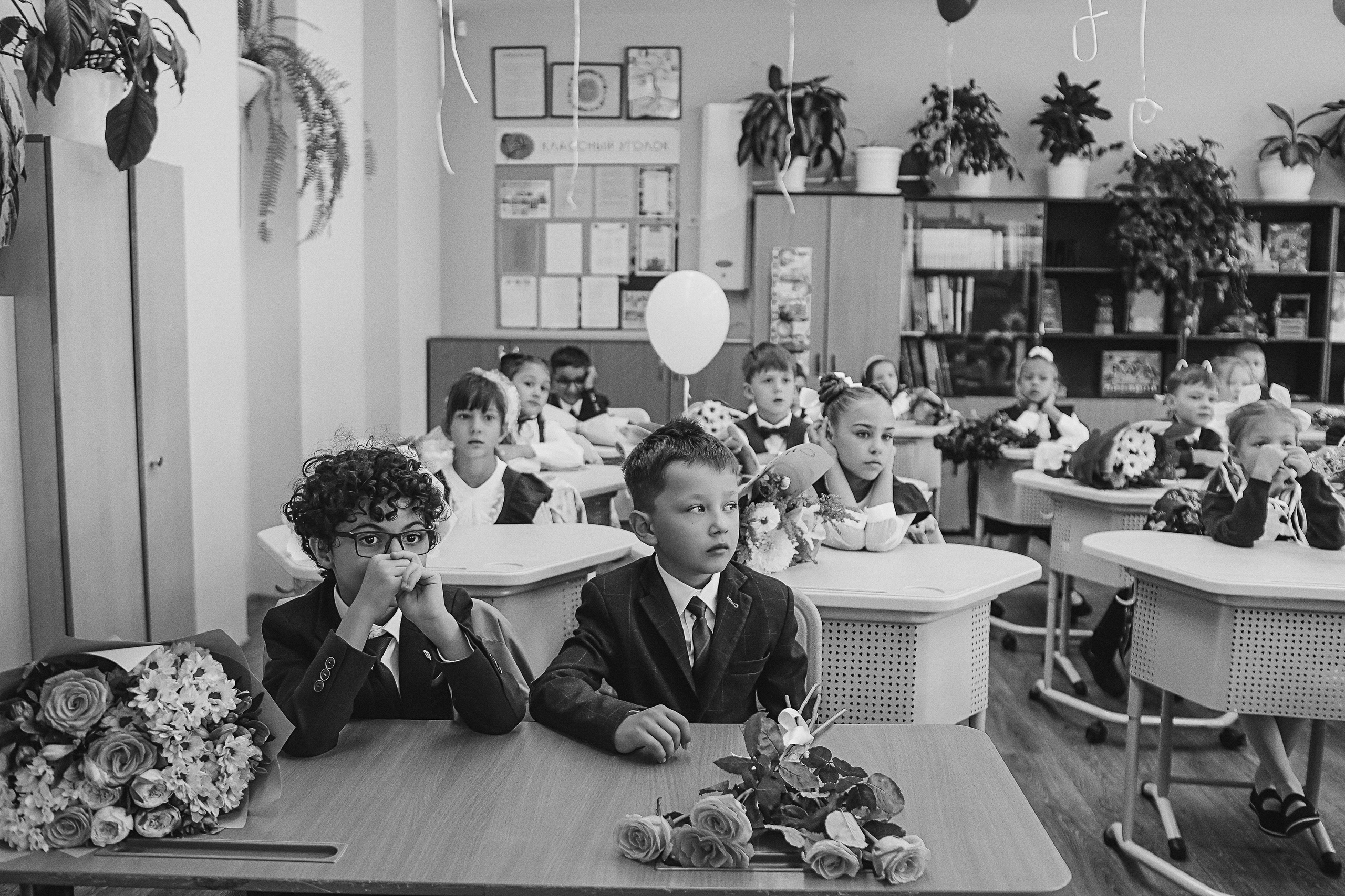 1 сентября линейка+кл час+портреты. Семейный фотограф Тюмень, фотограф на роды Салмина Мария