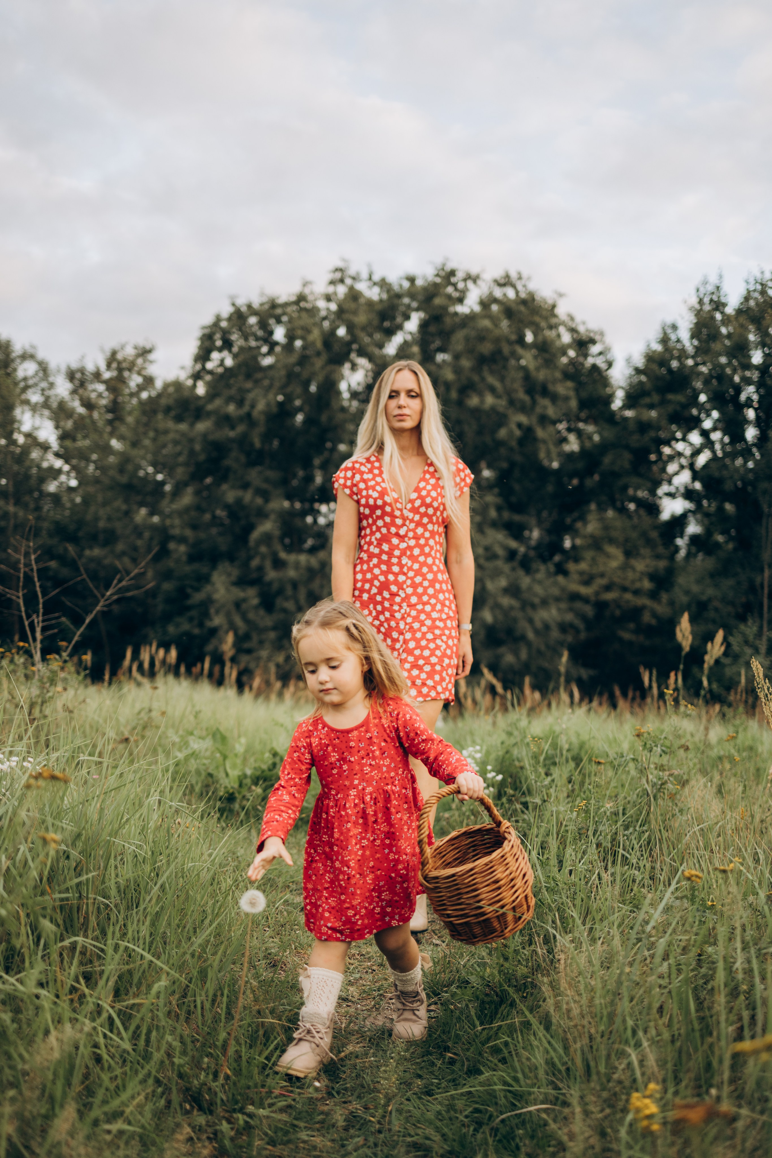 Мама и дочка (5.09.2025) г. Жуков (Калужская обл.). Надежда Стар семейный и церковный фотограф в Жукове и Калужской области