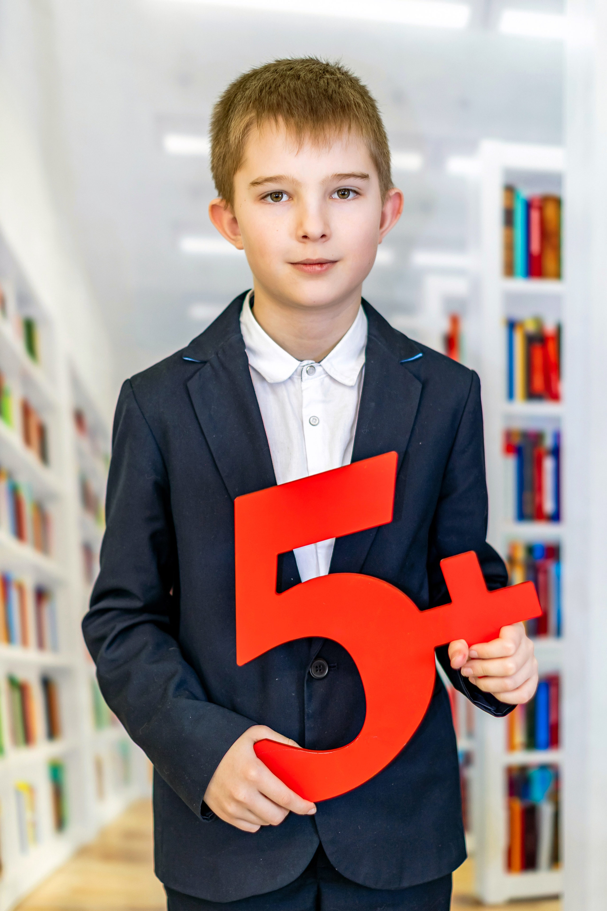 ГАЛЕРЕЯ фотографий для Начальной школы 1-4. Фотограф и видеограф Москва. Свадебный фотограф, видеограф. Выпускные альбомы. Оживающие альбомы