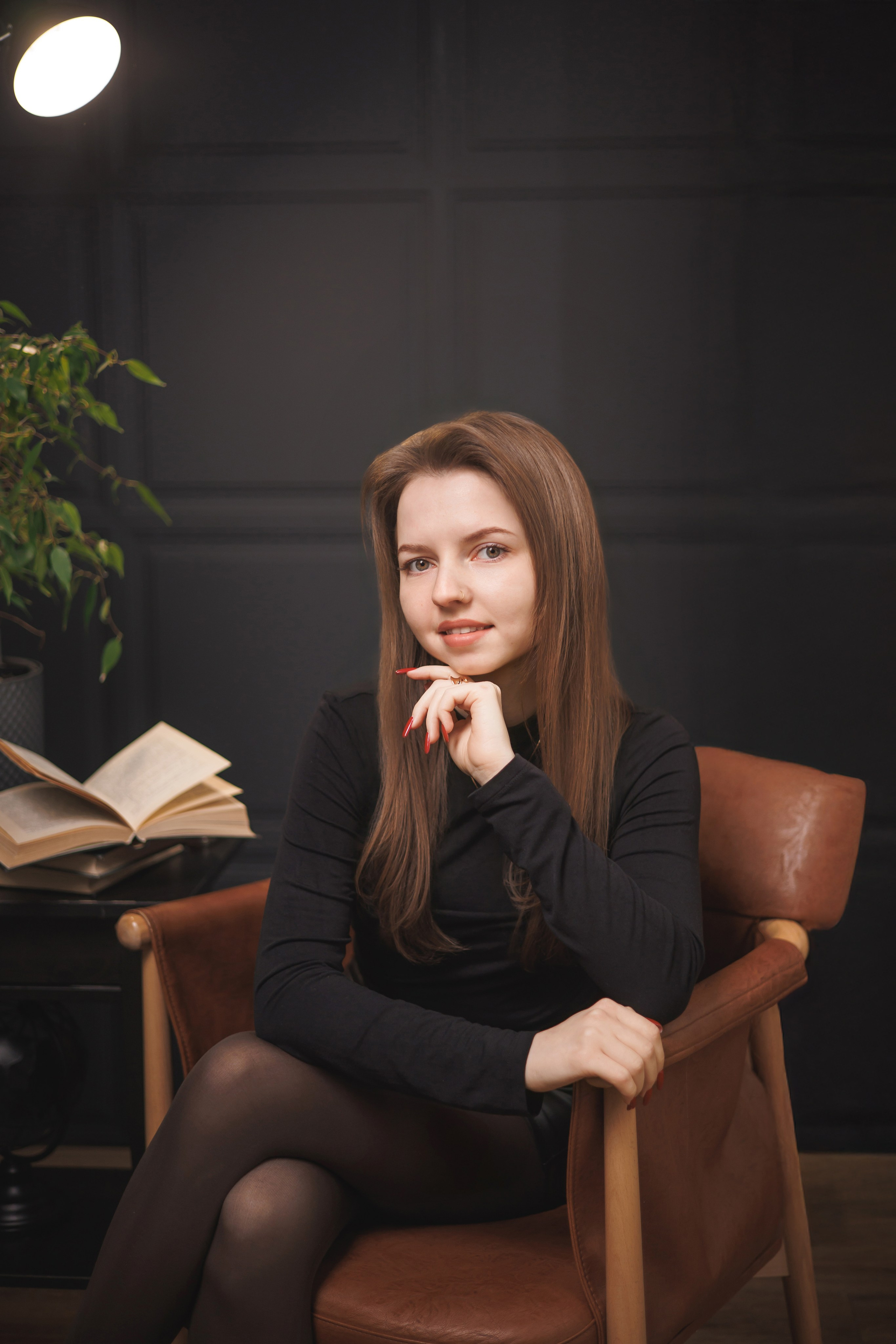 Локация 8 портреты. Выпускные альбомы клевербук Воронеж