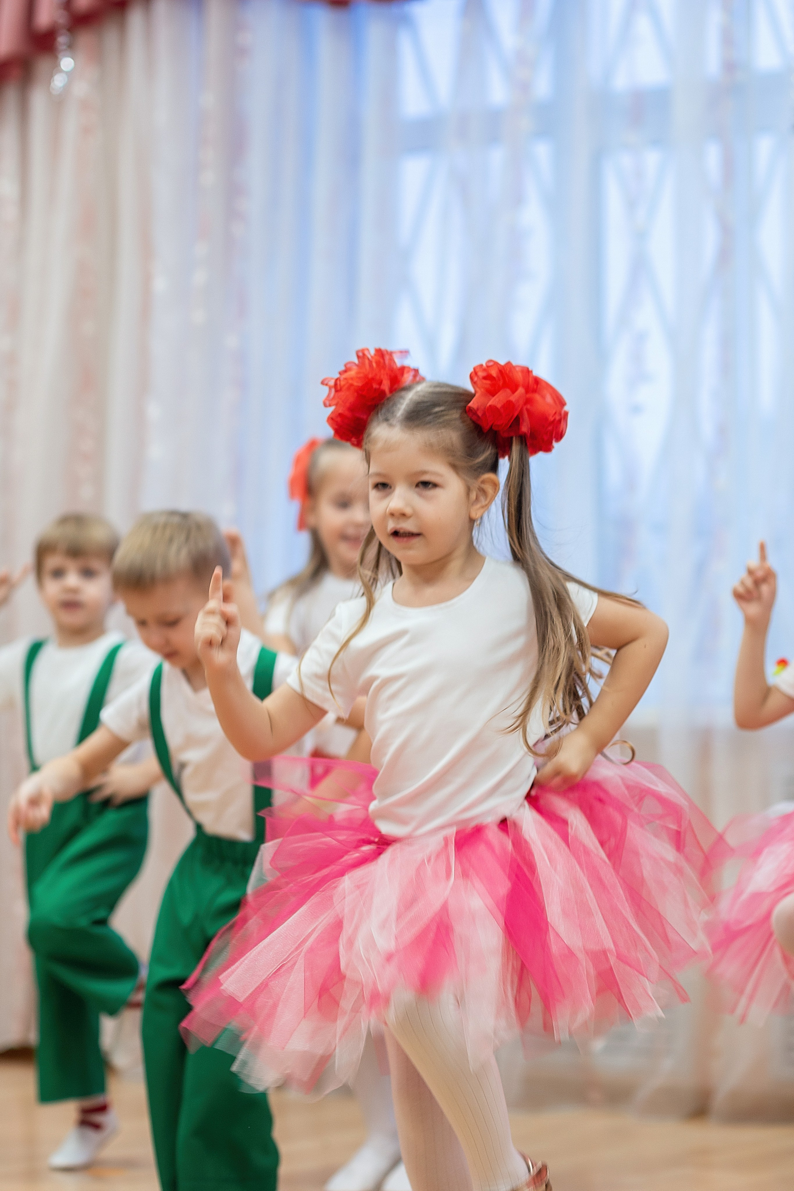 Утренник_"Карамельная фабрика» 2024. Семейный фотограф в Санкт-Петербурге