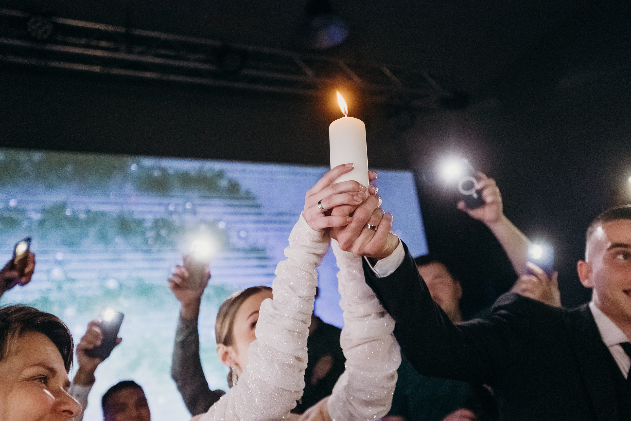 Счастье рядом. Свадебный фотограф-видеограф в Красноярске Евгений Константинопольский