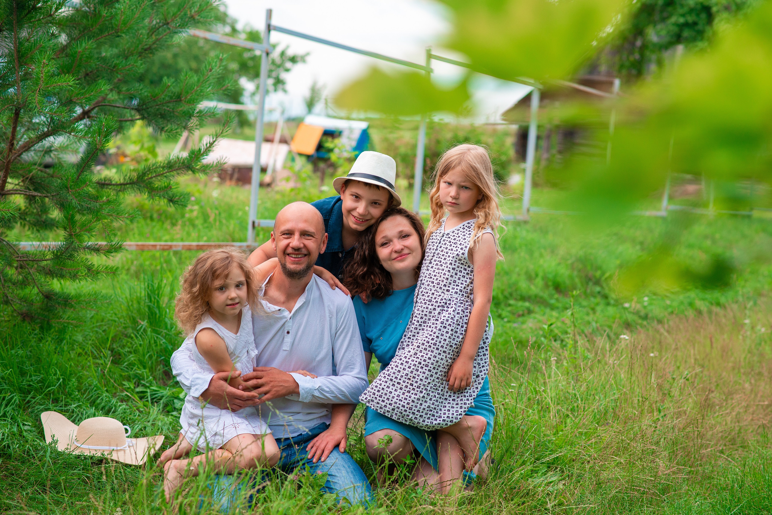 Деревенская история. Семейный фотограф на выписку из роддома и крещение Минск Настя Гришук
