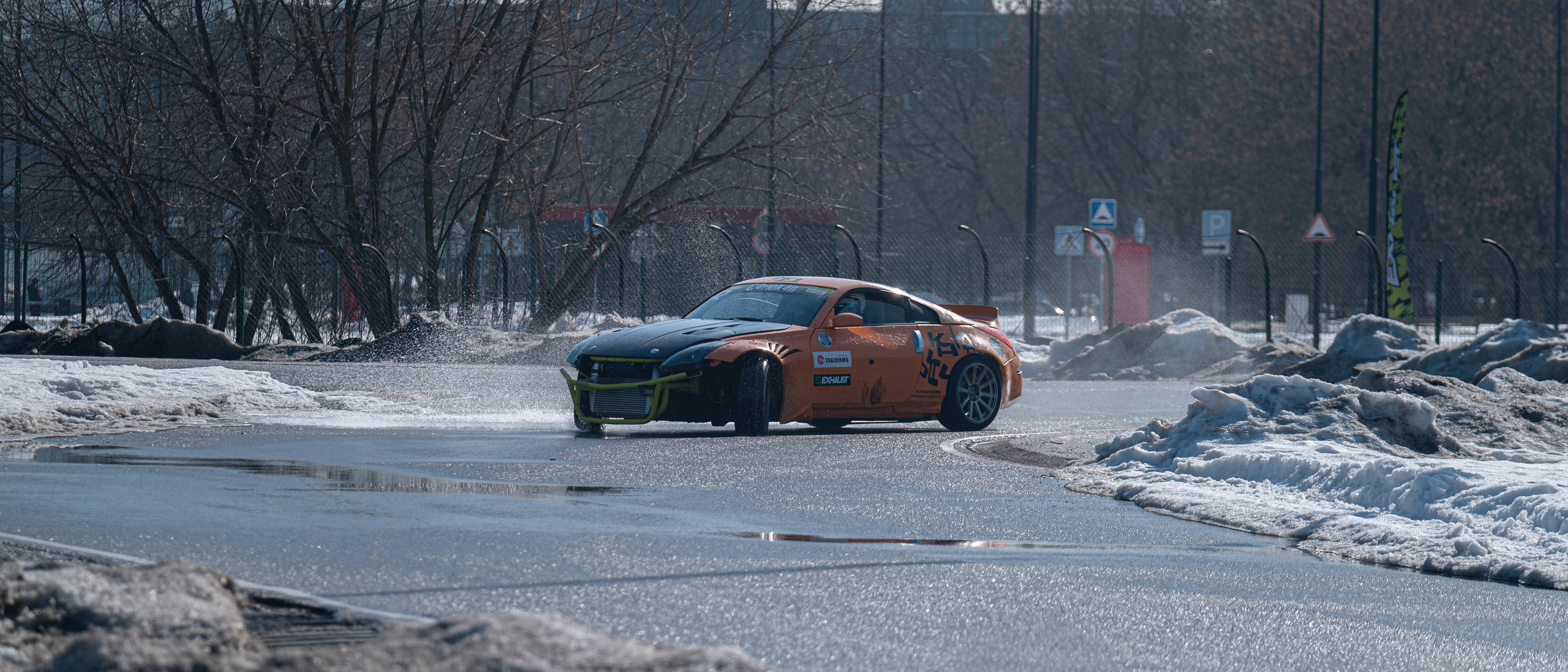 Спортивная автомобильная съемка. Malenkyia