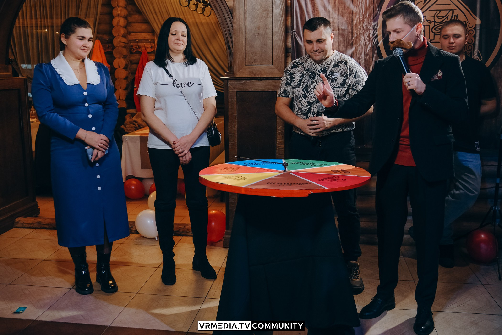 День рождения у «Петровича»