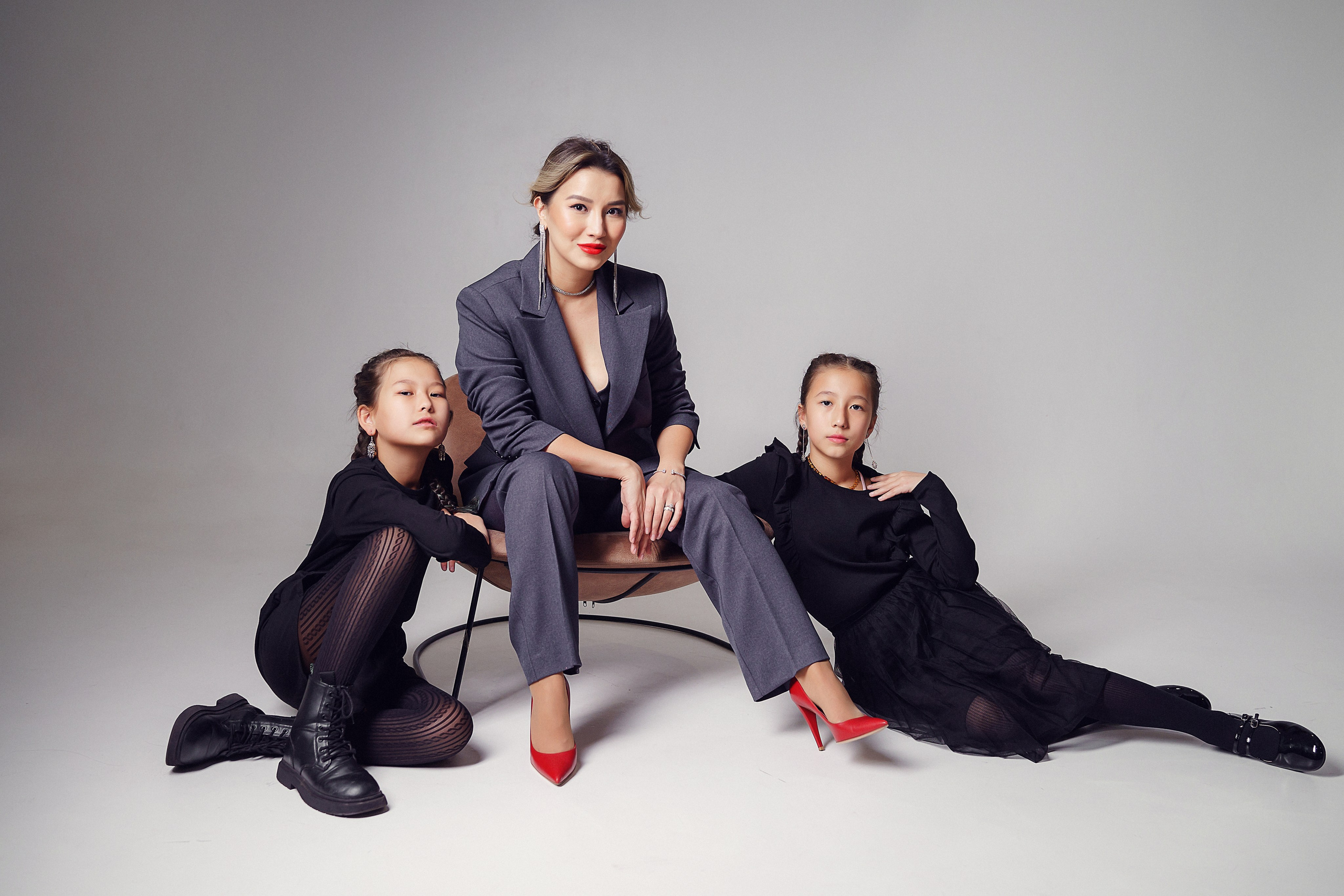 Касиет студия ENVI. Семейный фотограф, женский фототерапевт