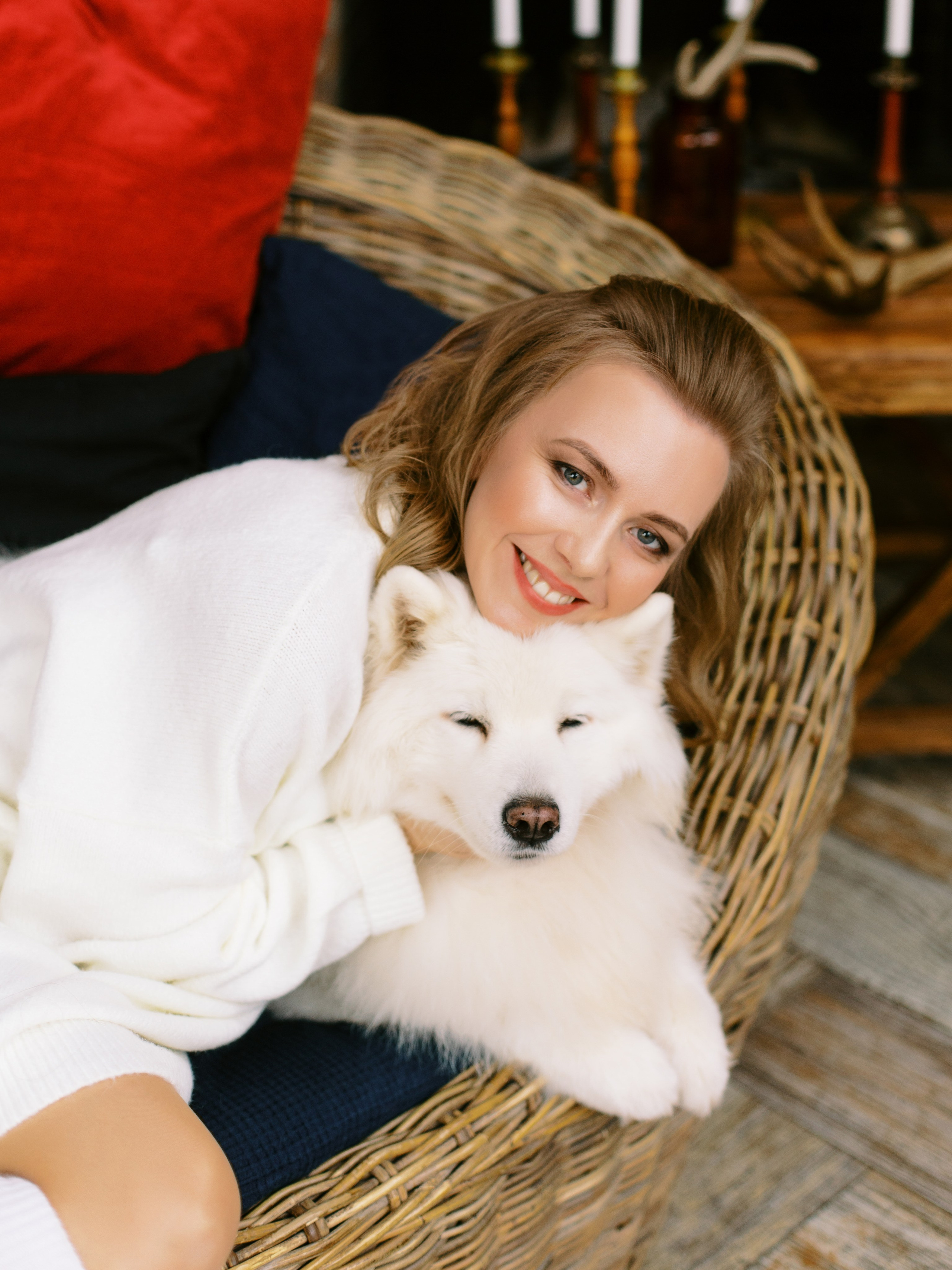 Новогодняя фотосессия в студии в Ростове для Юлии, Эли и Софии