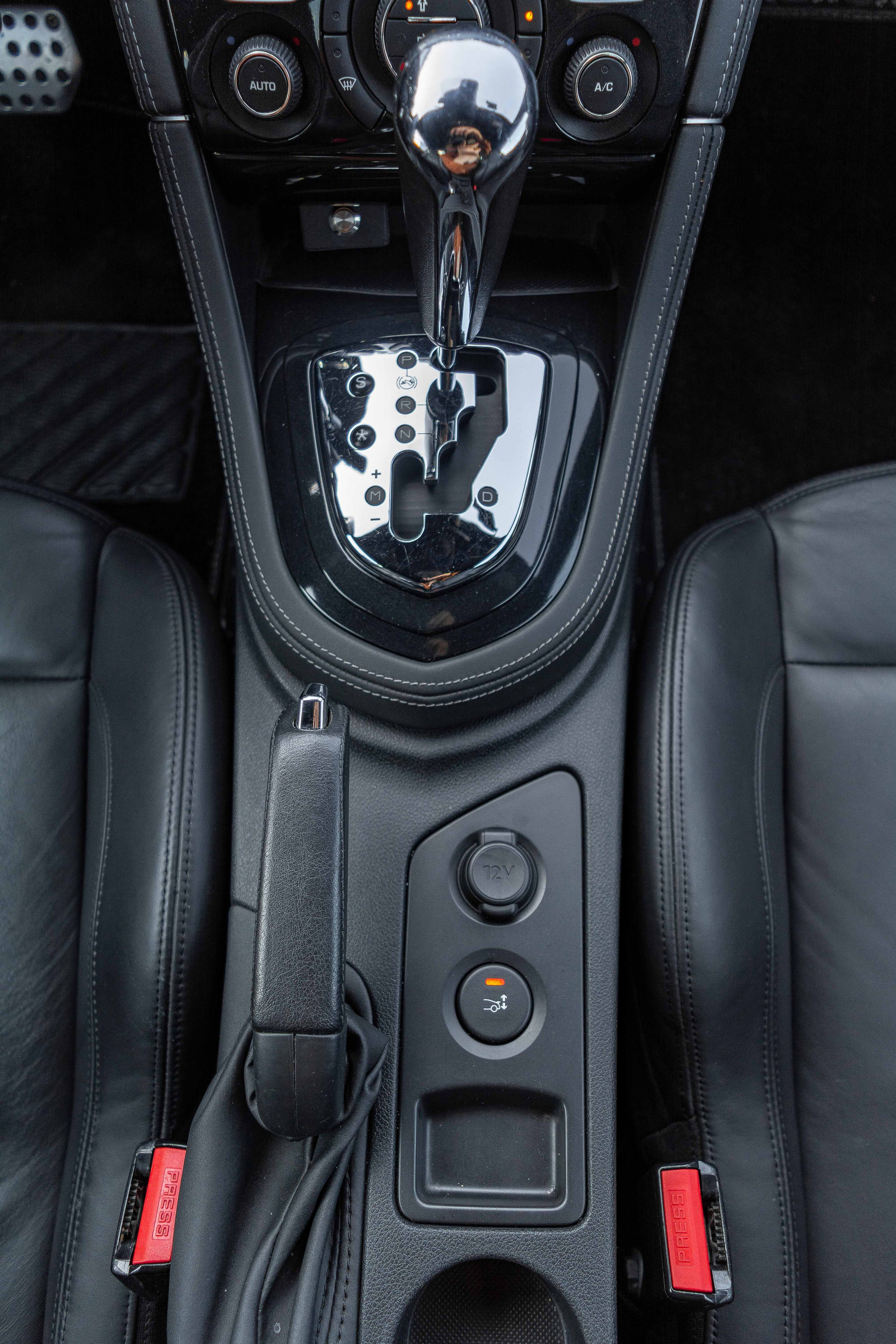 Peugeot ZRC. Автомобильный и интерьерный фотограф в Минске Александр Тагаев