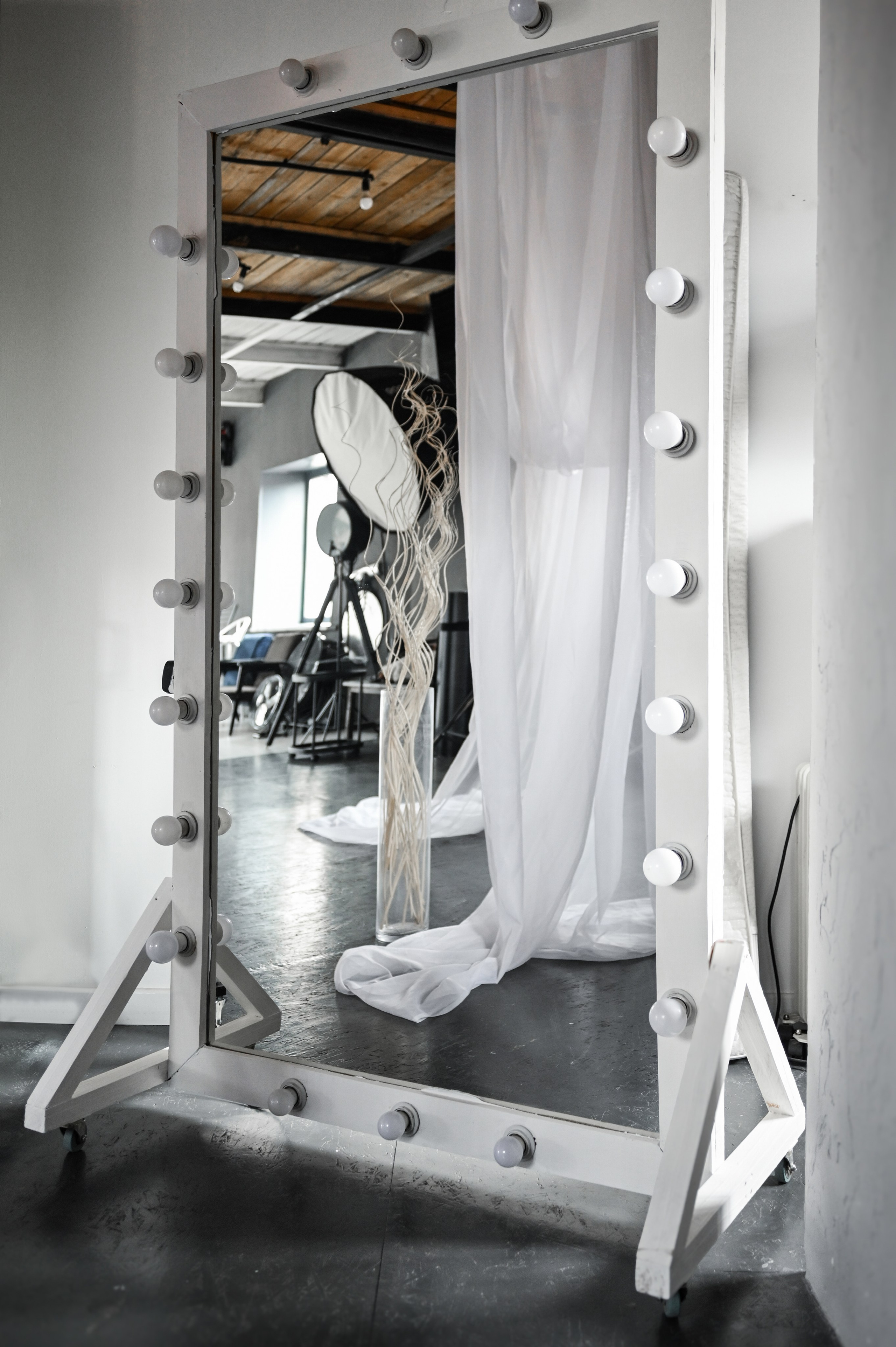 ЛОКАЦИИ. Фотостудия Чита. Та самая фотостудия Чита