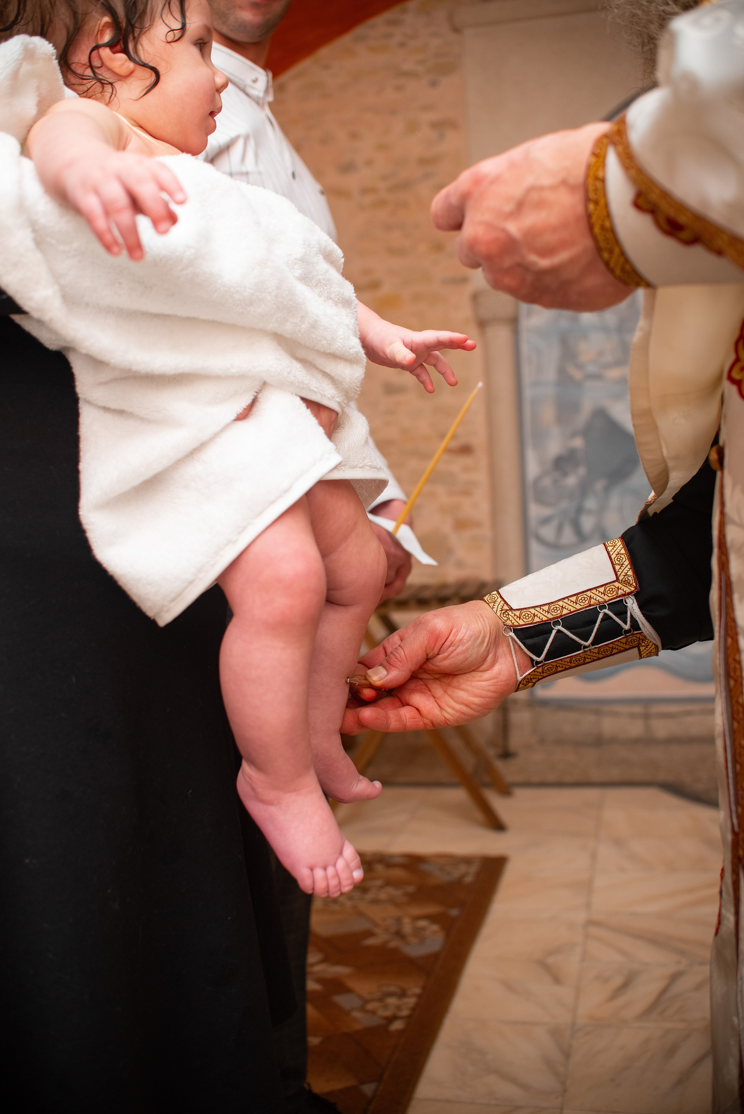 Крещение Василисы в Свято-Елисаветинском монастыре. Семейный фотограф на выписку из роддома и крещение Минск Настя Гришук