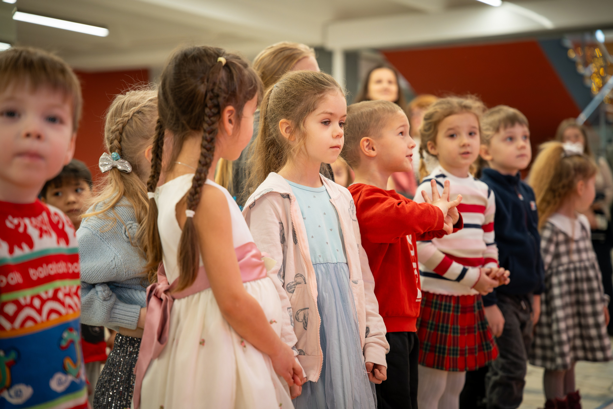 Съёмка новогодних праздников, елки для детей и родителей. «Студия DRONAVT`s» — видеосъёмка и фотография г. Москва