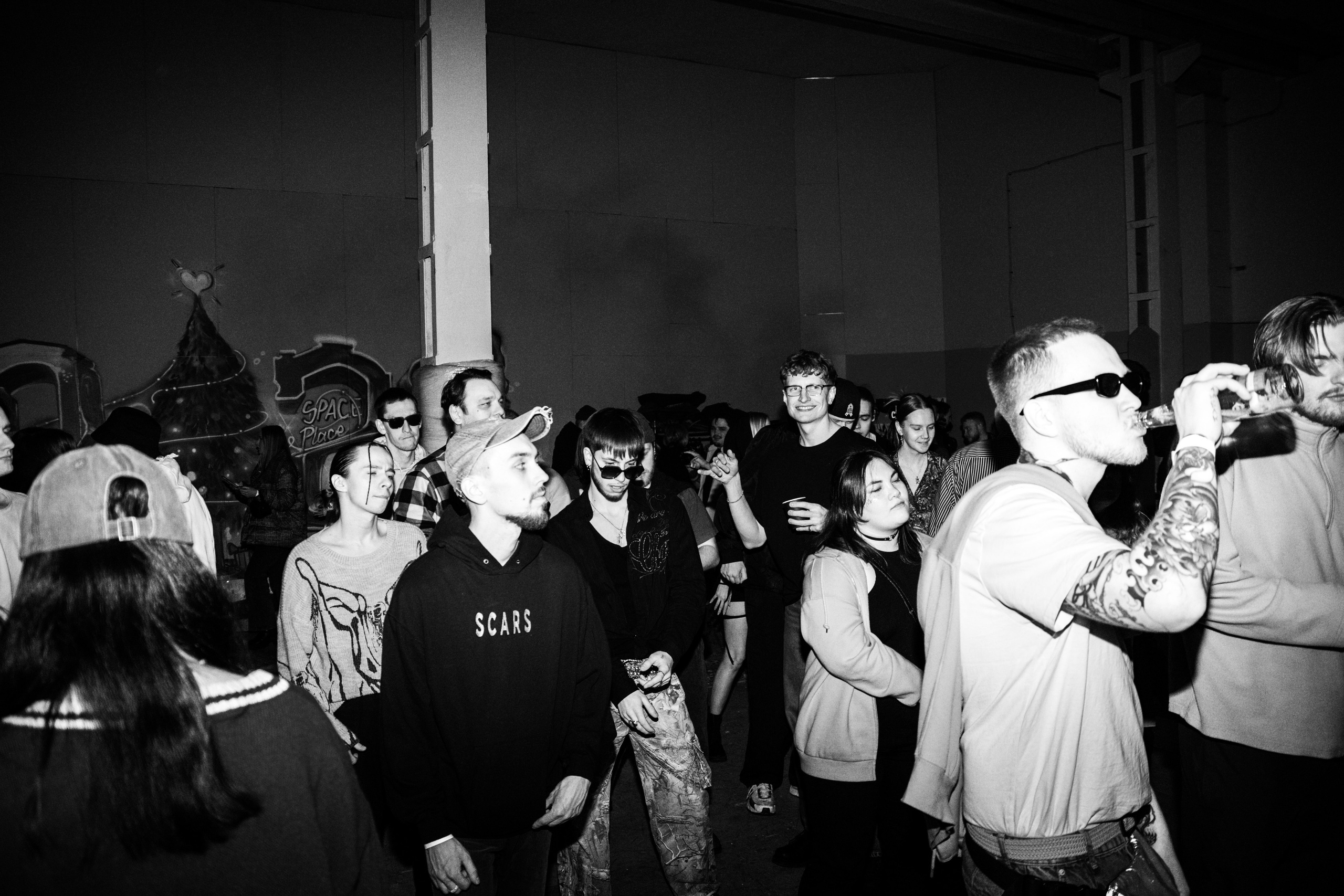 Тусовки. Фотограф Егор Огородов