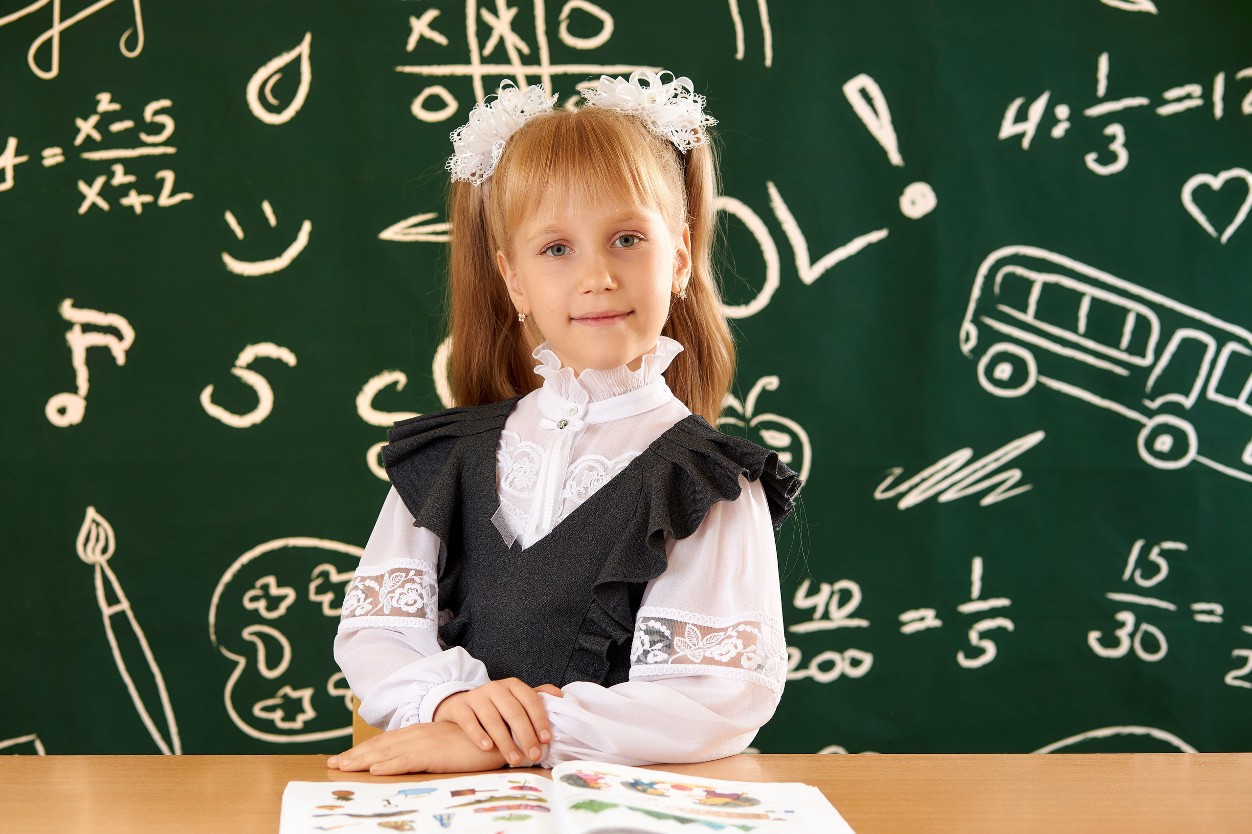 Средние портреты. Школьный фотограф Леонова Наталия