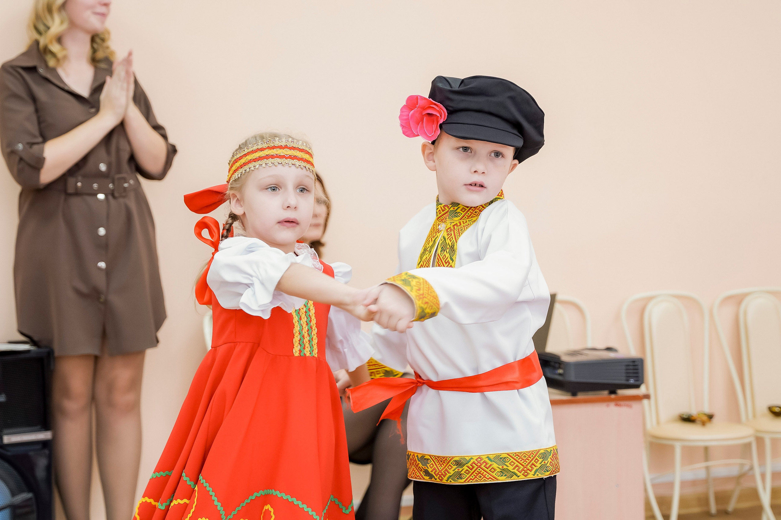 Еще осень. Геннадий Войтов — контент под любые задачи