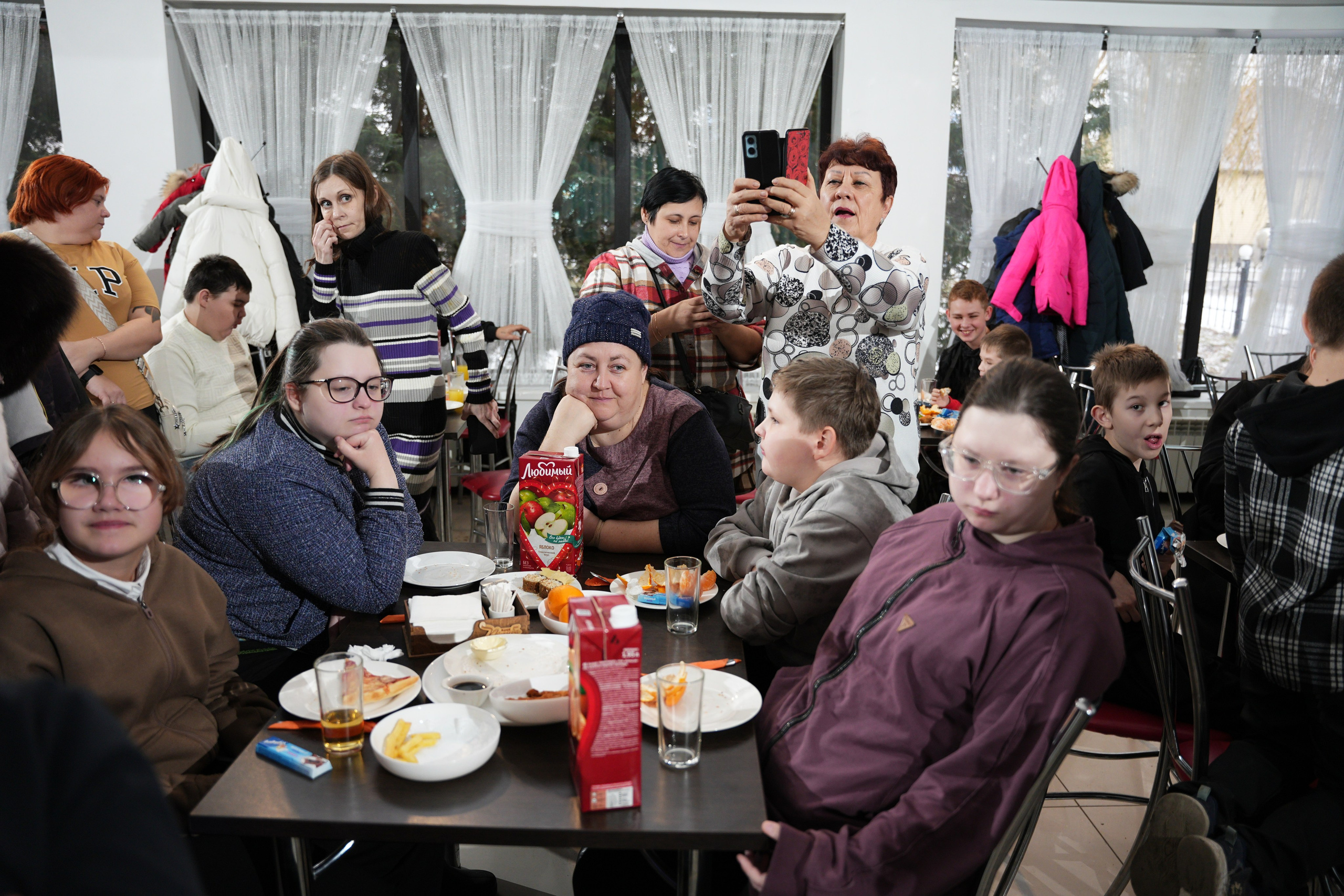 «Ты в этом мире не один " социально благотворительное мероприятие. Ольга Плаксина фотограф в Саратове