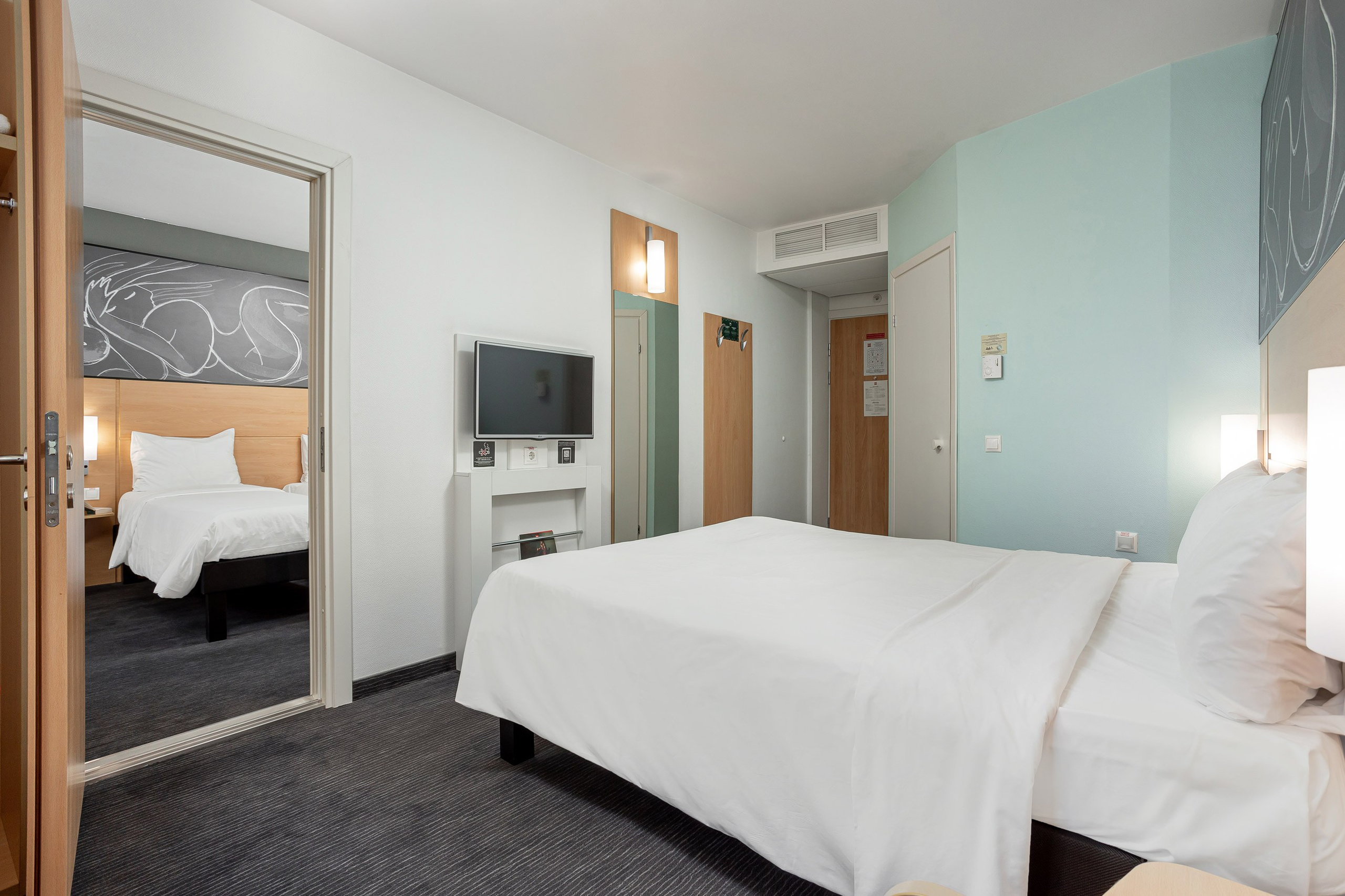 Hotels. Interior photographer Vitalii in Portland and Vancouver