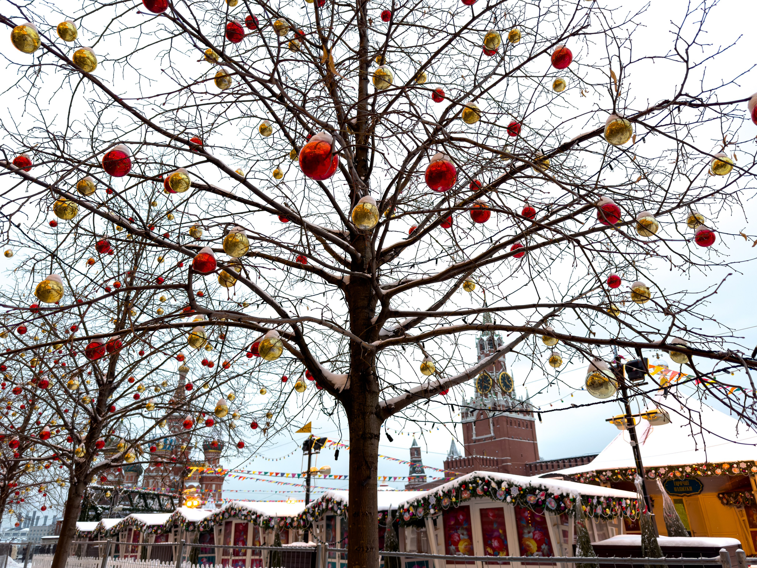 Новогоднее убранство Красной Площади перед Новым Годом 2024