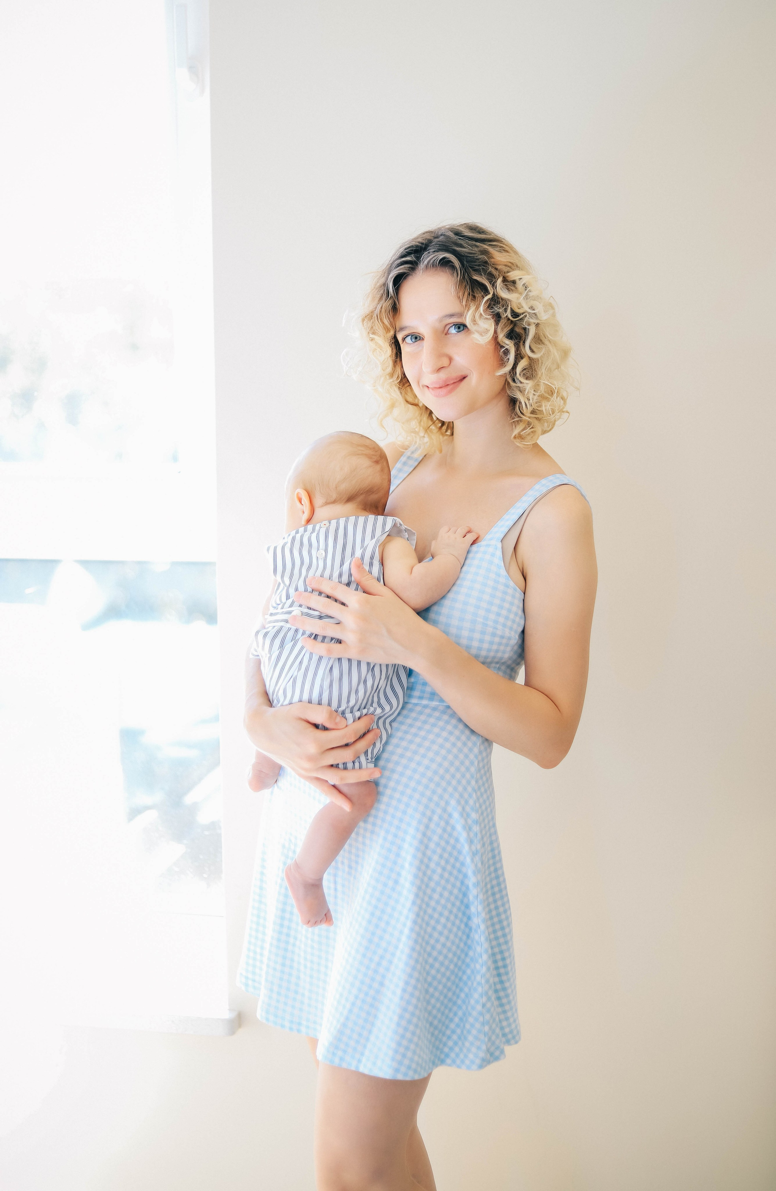 Луиза домашняя фотосессия. Женский/Детский фотограф в Симферополе Вероника Слепогина