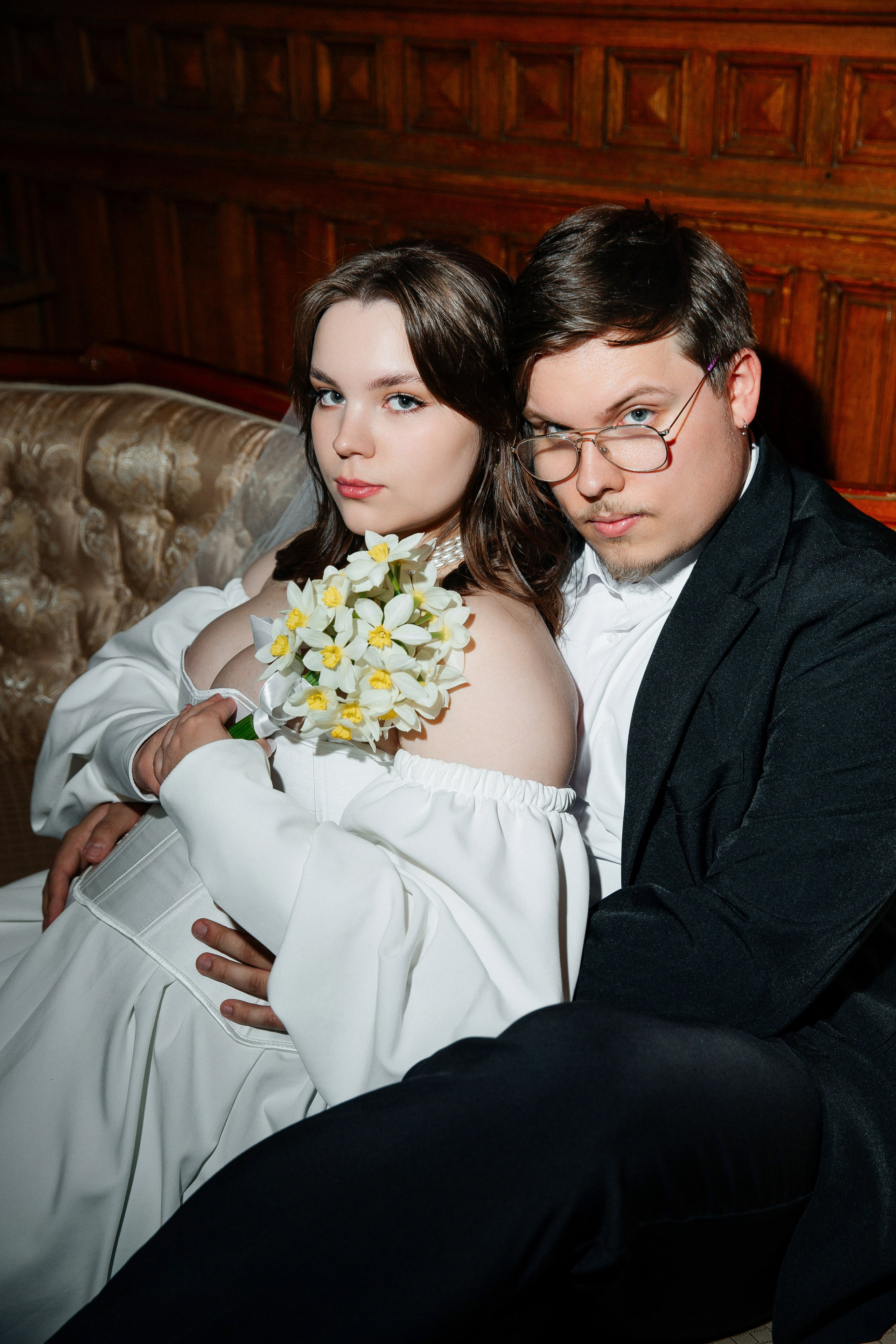 Съемка в отеле и регистрация прохладным майским днем. Свадебный фотограф в Санкт-Петербурге Вика Стукачева