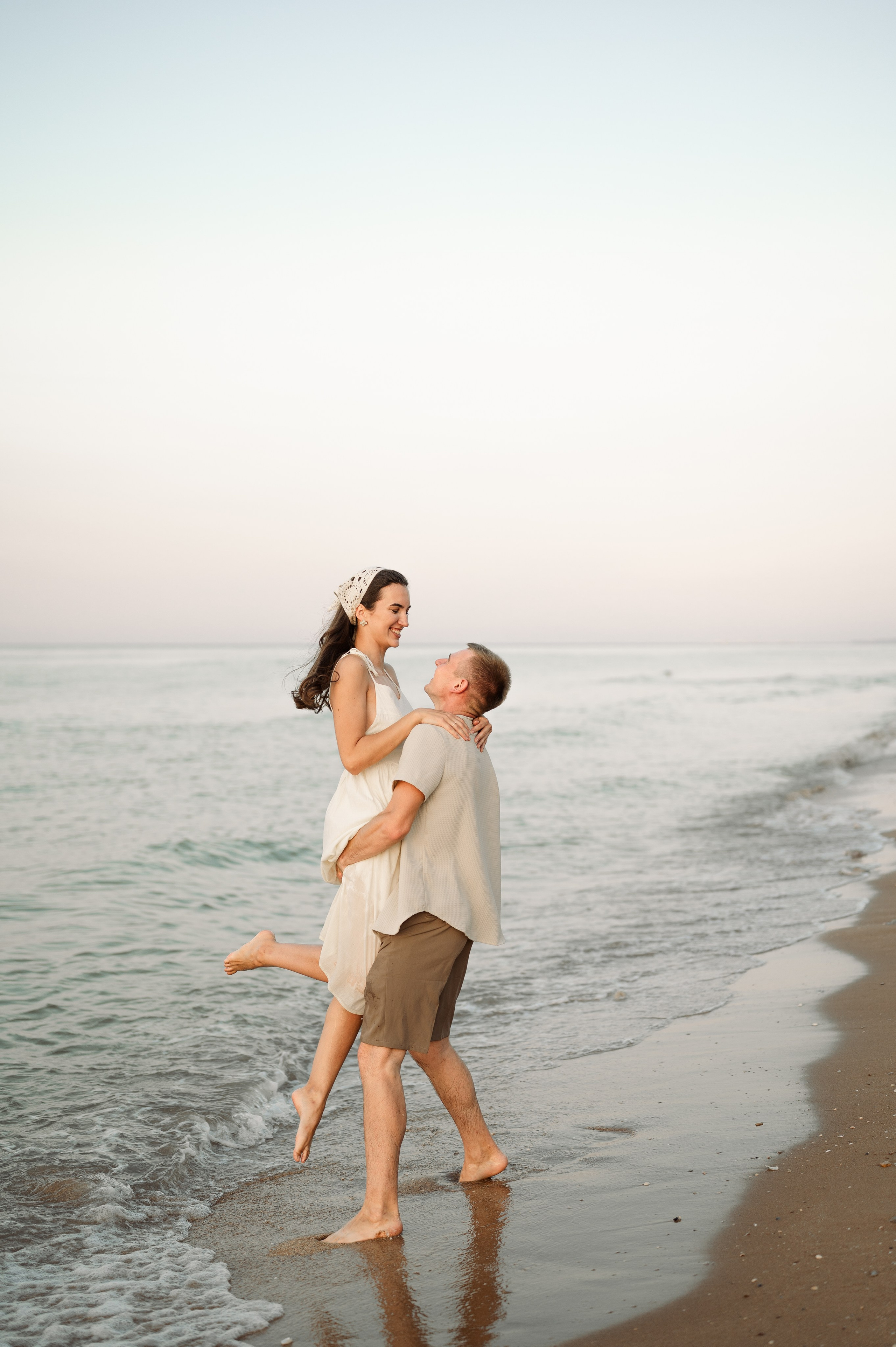 Предсвадебная съёмка на море🌊. Свадебный и семейный фотограф в Краснодаре Алина Мельник