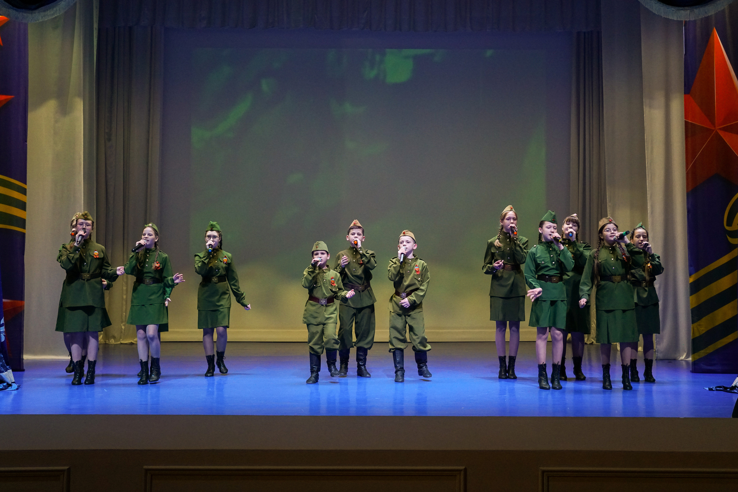 ДК Марьина Роща 9 мая. Жизнь курорта Кабардинка в фотографиях