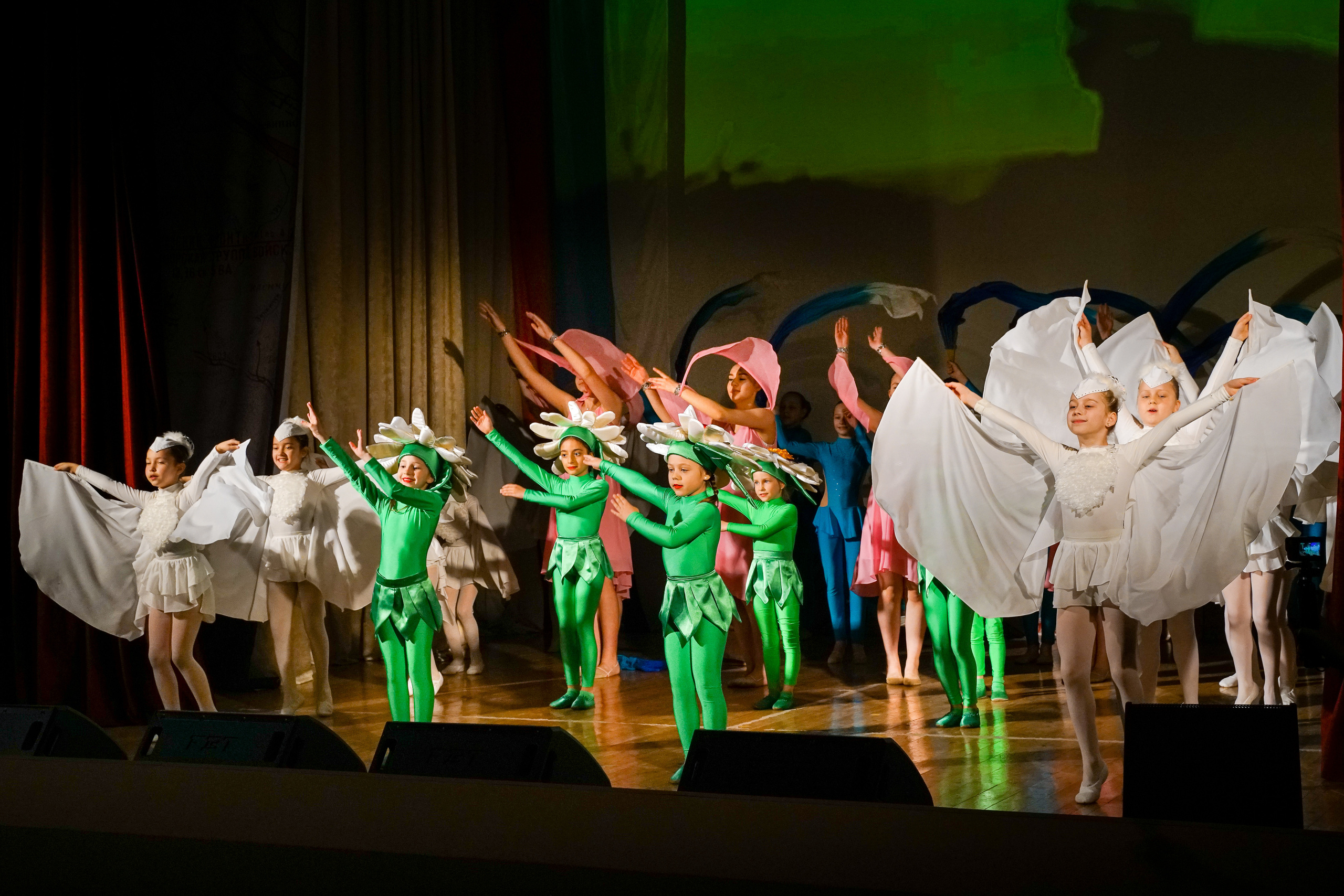 Концерт к 9 мая. ДК Кабардинка. Жизнь курорта Кабардинка в фотографиях