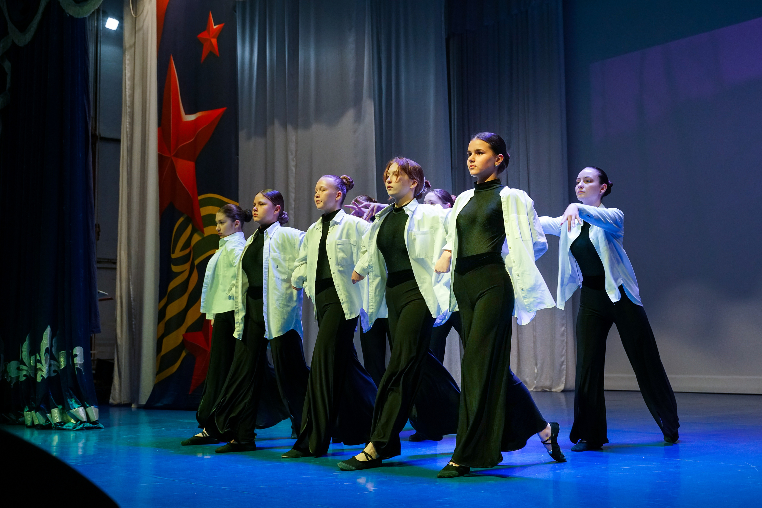 ДК Марьина Роща 9 мая. Жизнь курорта Кабардинка в фотографиях