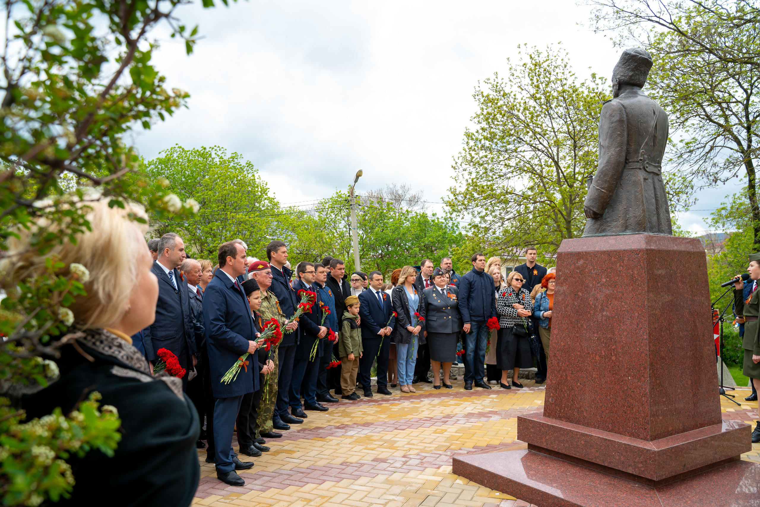 Открытие памятника. Марьина роща. Жизнь курорта Кабардинка в фотографиях