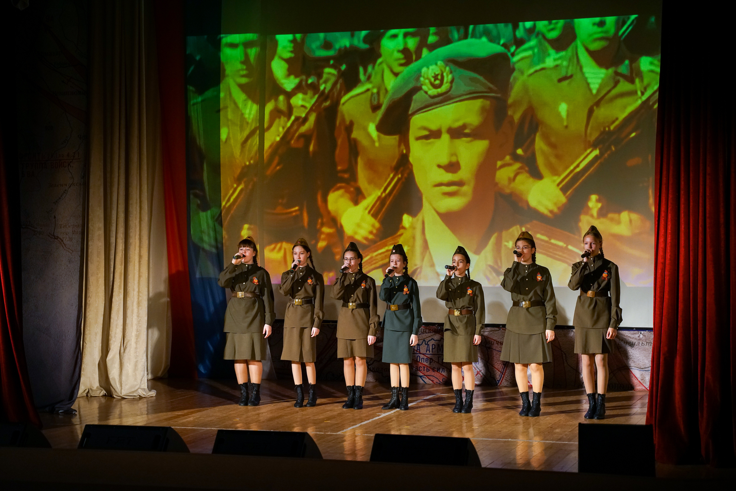 Концерт к 9 мая. ДК Кабардинка. Жизнь курорта Кабардинка в фотографиях