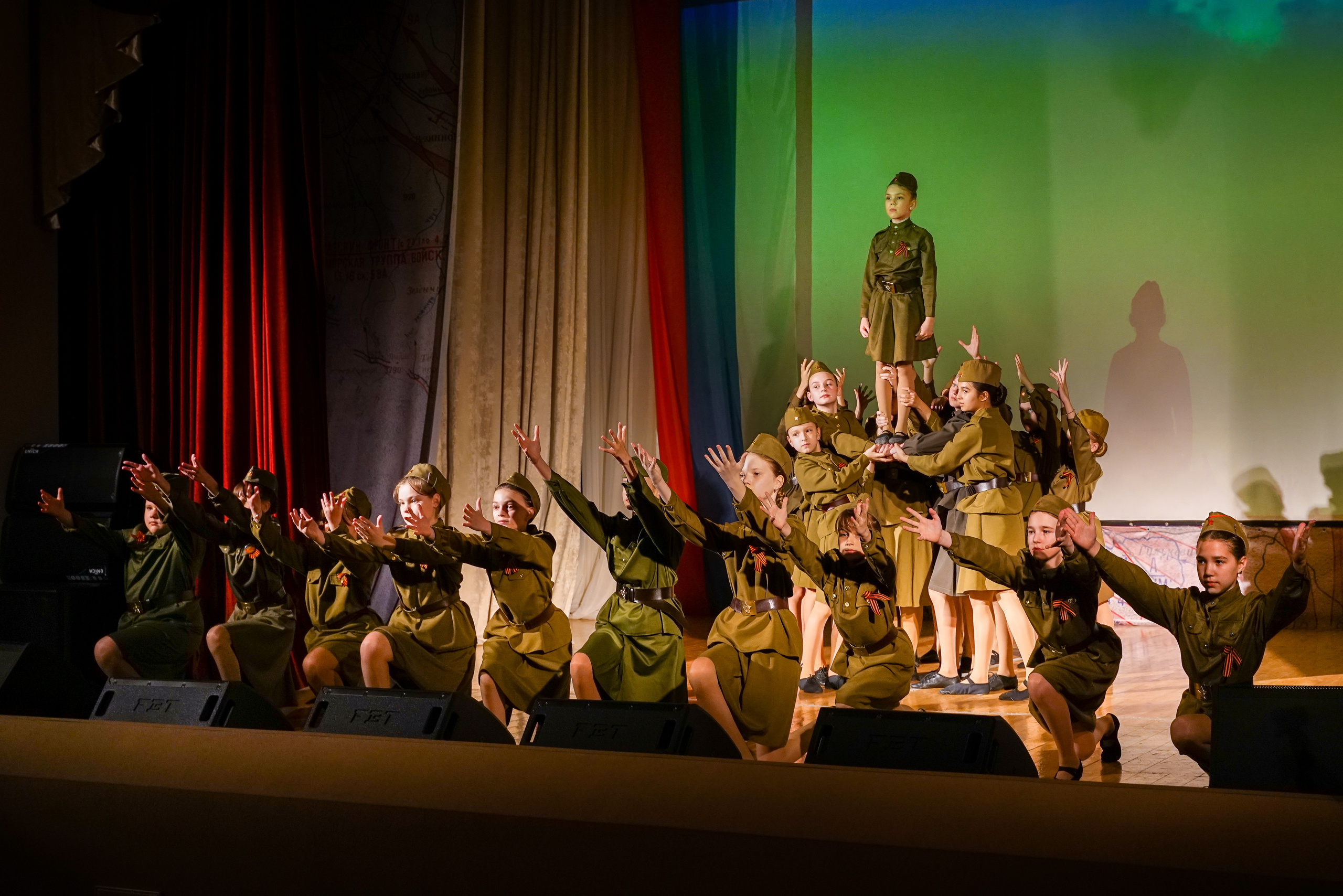 Концерт к 9 мая. ДК Кабардинка. Жизнь курорта Кабардинка в фотографиях