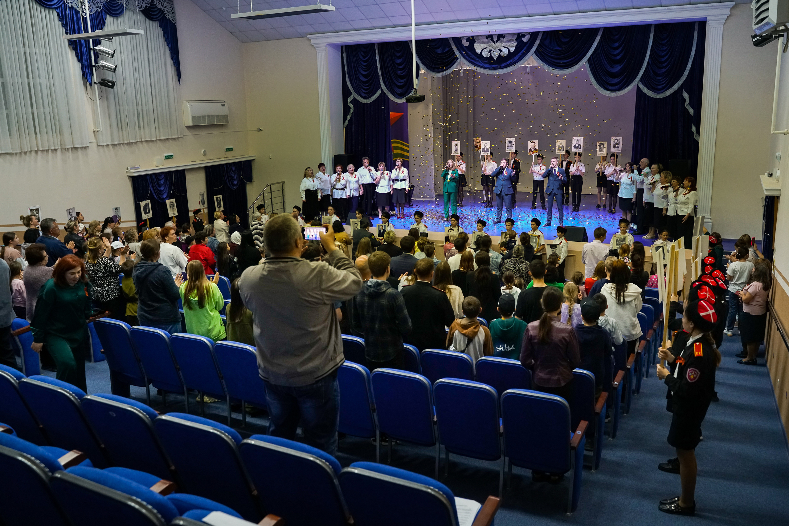 ДК Марьина Роща 9 мая. Жизнь курорта Кабардинка в фотографиях