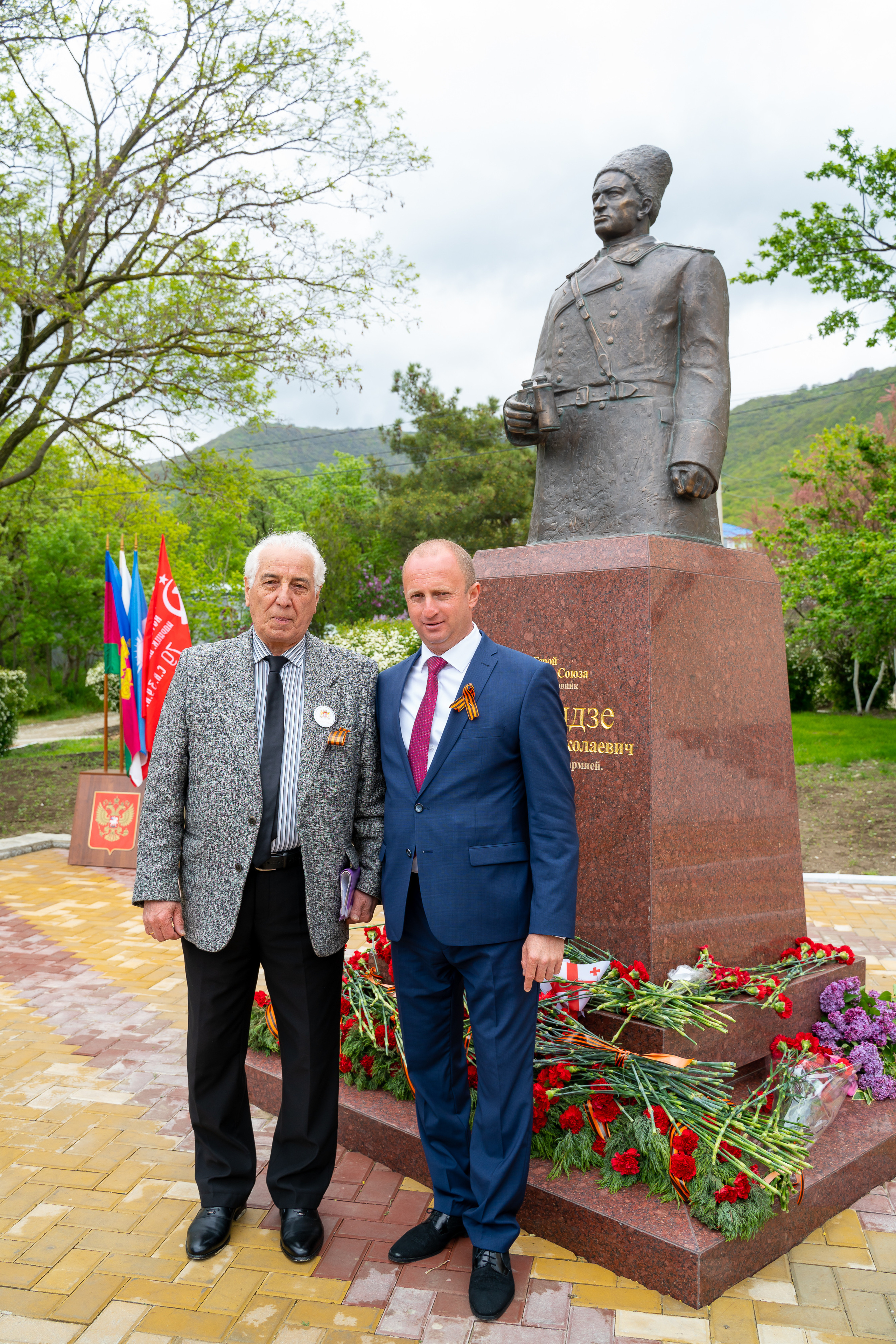 Открытие памятника. Марьина роща. Жизнь курорта Кабардинка в фотографиях
