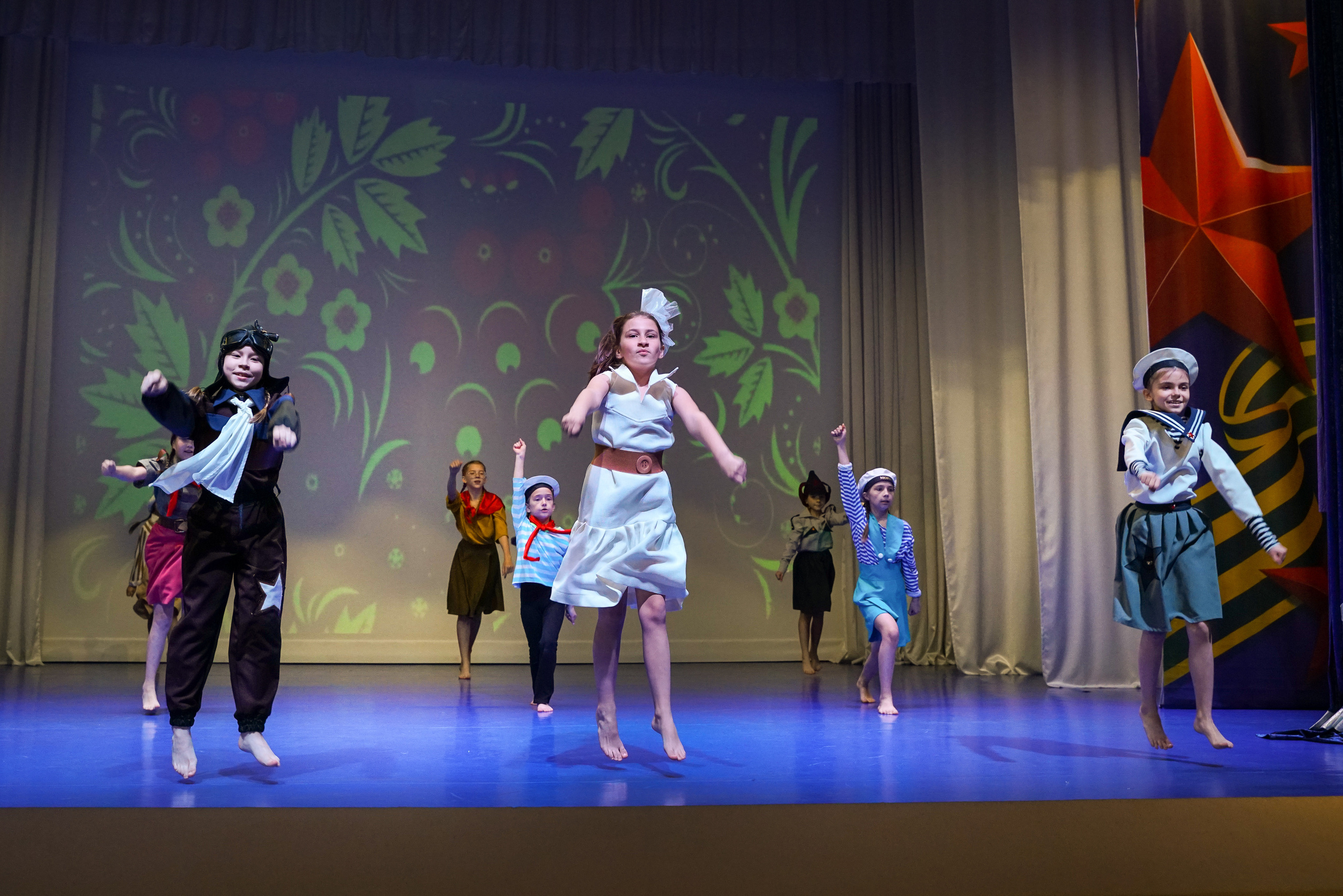 ДК Марьина Роща 9 мая. Жизнь курорта Кабардинка в фотографиях