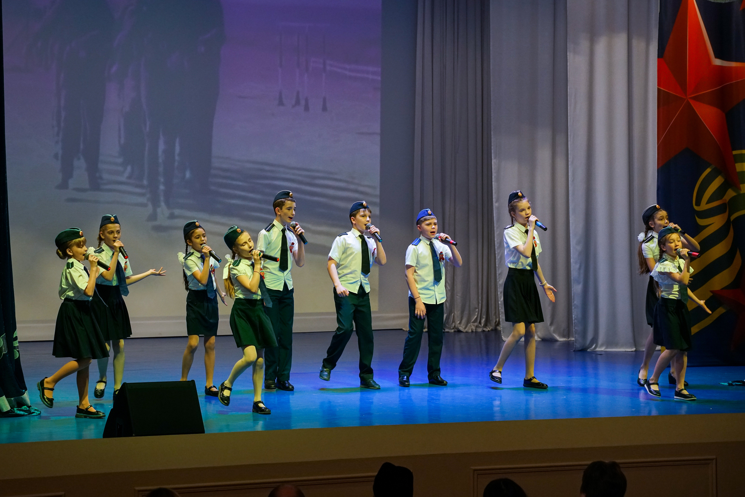 ДК Марьина Роща 9 мая. Жизнь курорта Кабардинка в фотографиях