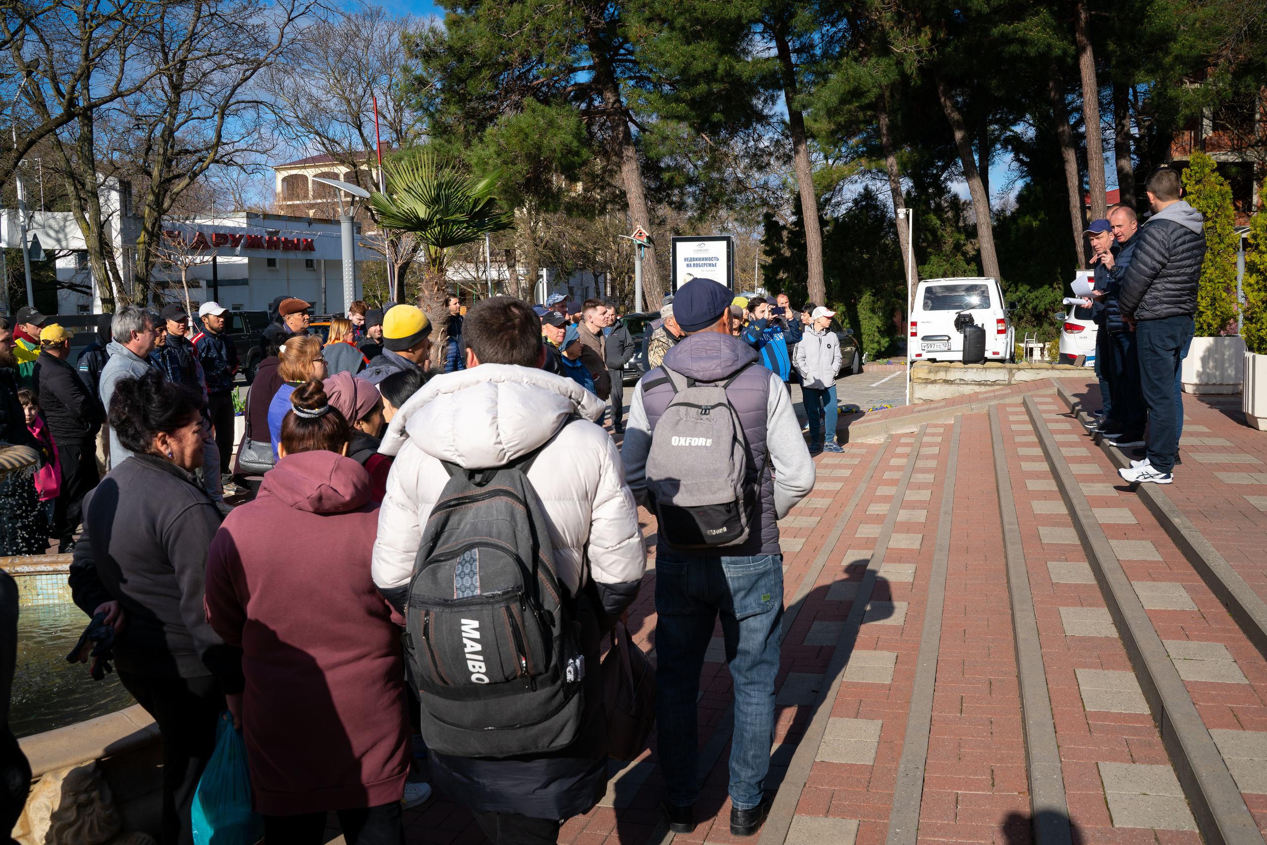 Сельский субботник. Жизнь курорта Кабардинка в фотографиях