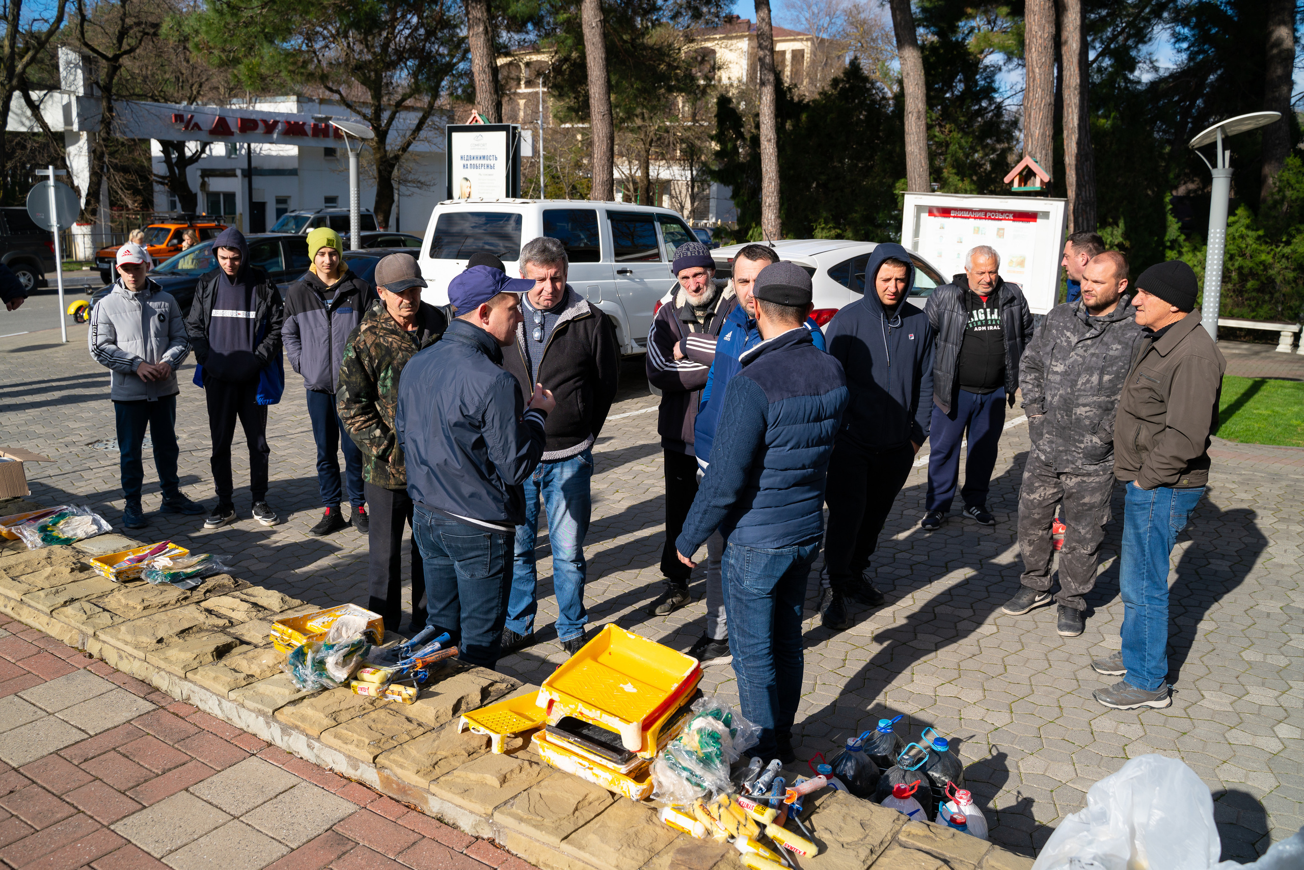 Сельский субботник. Жизнь курорта Кабардинка в фотографиях