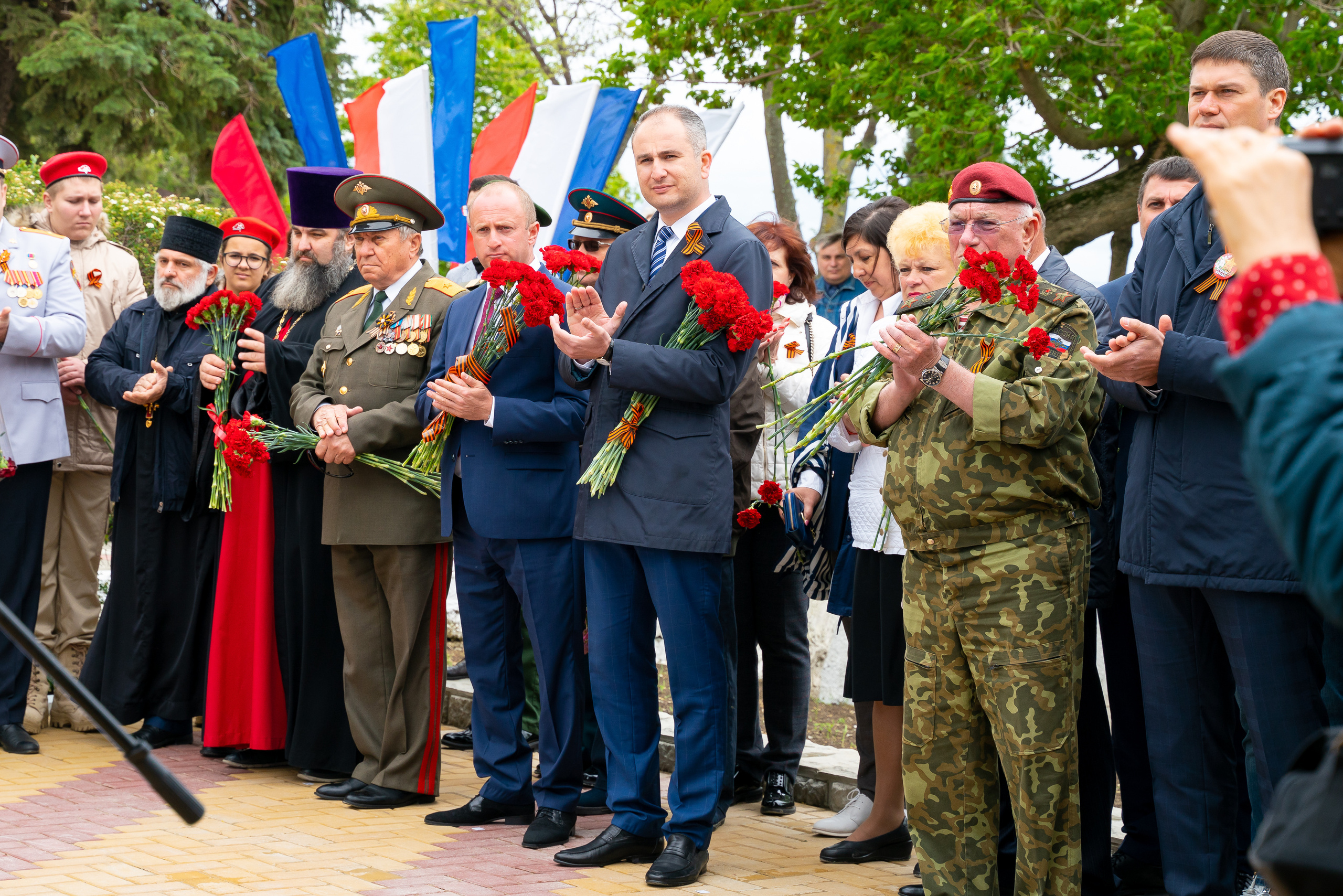 Открытие памятника. Марьина роща. Жизнь курорта Кабардинка в фотографиях