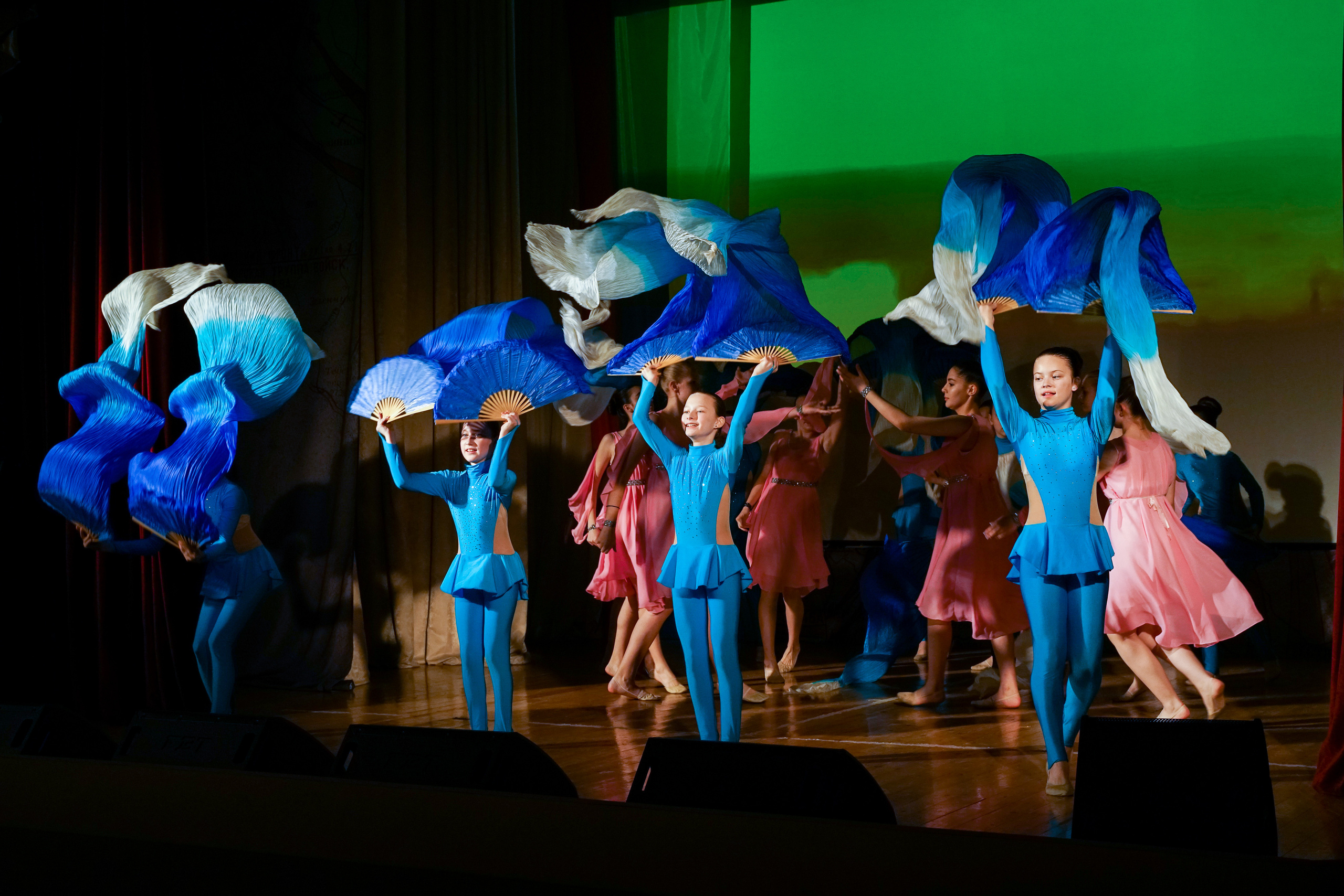 Концерт к 9 мая. ДК Кабардинка. Жизнь курорта Кабардинка в фотографиях