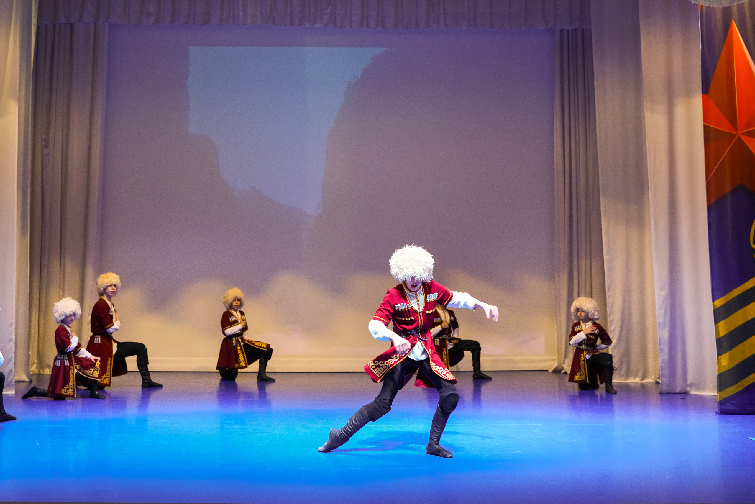 ДК Марьина Роща 9 мая. Жизнь курорта Кабардинка в фотографиях