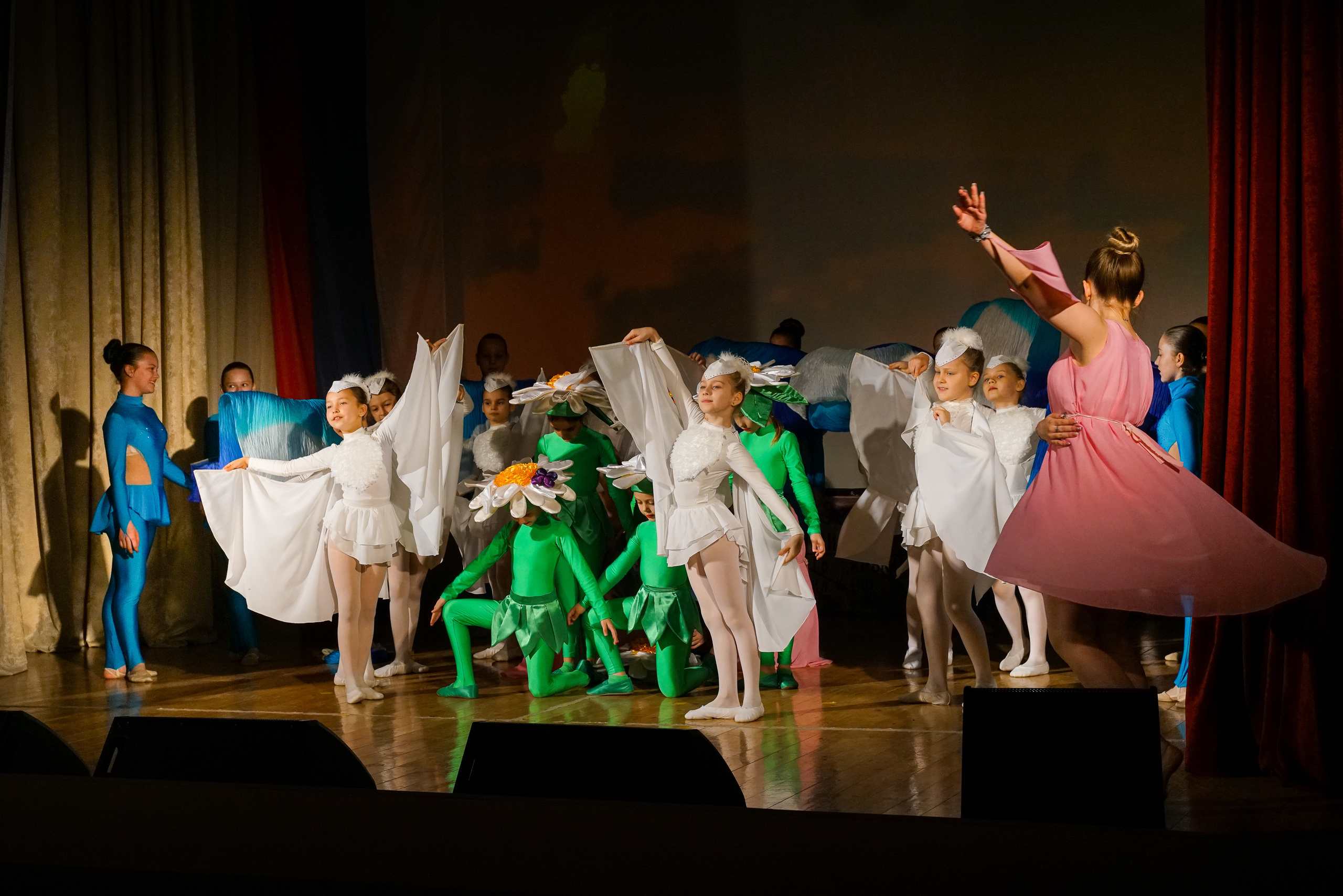 Концерт к 9 мая. ДК Кабардинка. Жизнь курорта Кабардинка в фотографиях