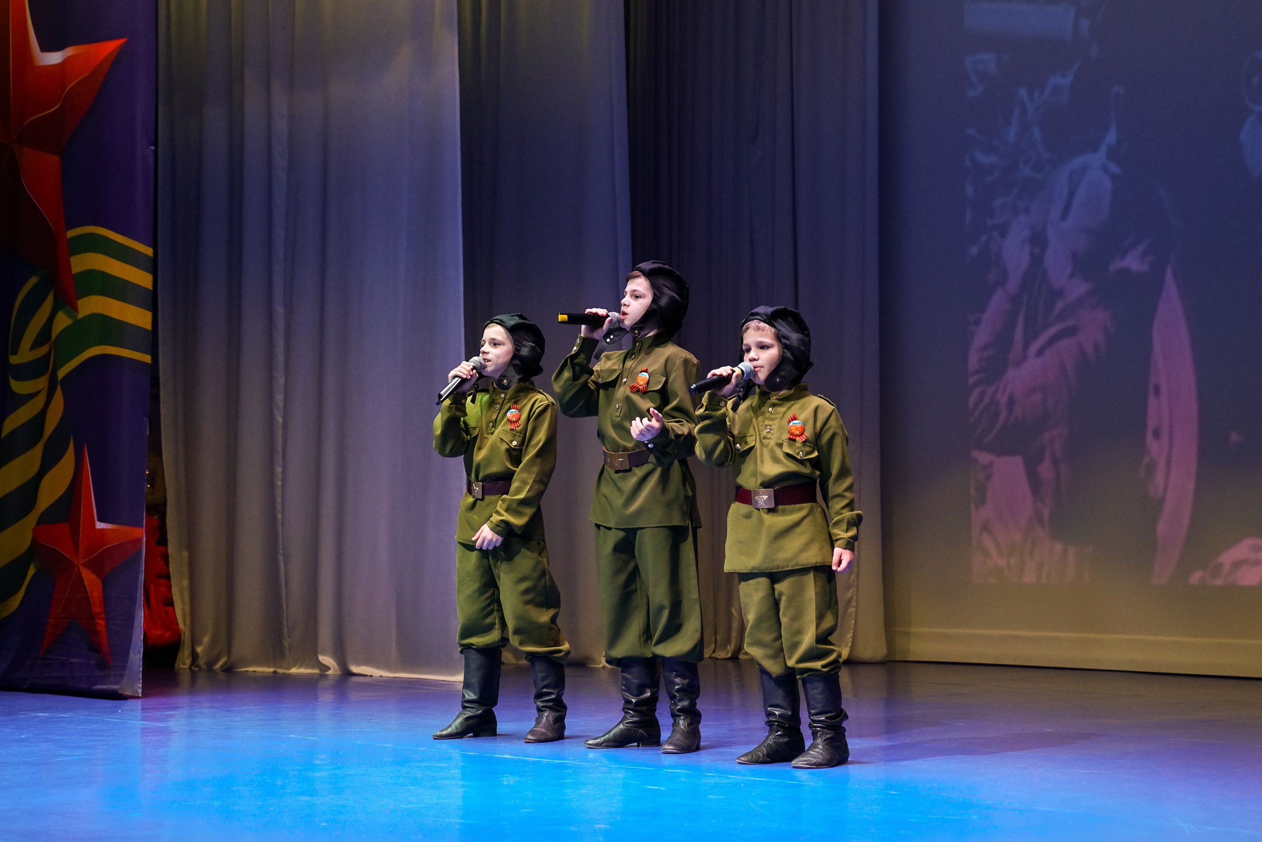 ДК Марьина Роща 9 мая. Жизнь курорта Кабардинка в фотографиях