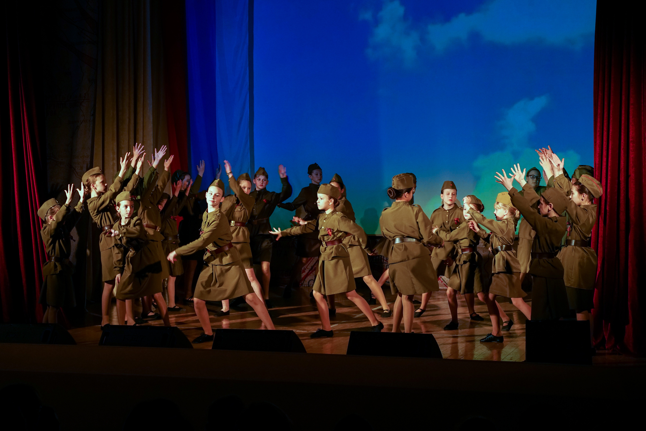 Концерт к 9 мая. ДК Кабардинка. Жизнь курорта Кабардинка в фотографиях