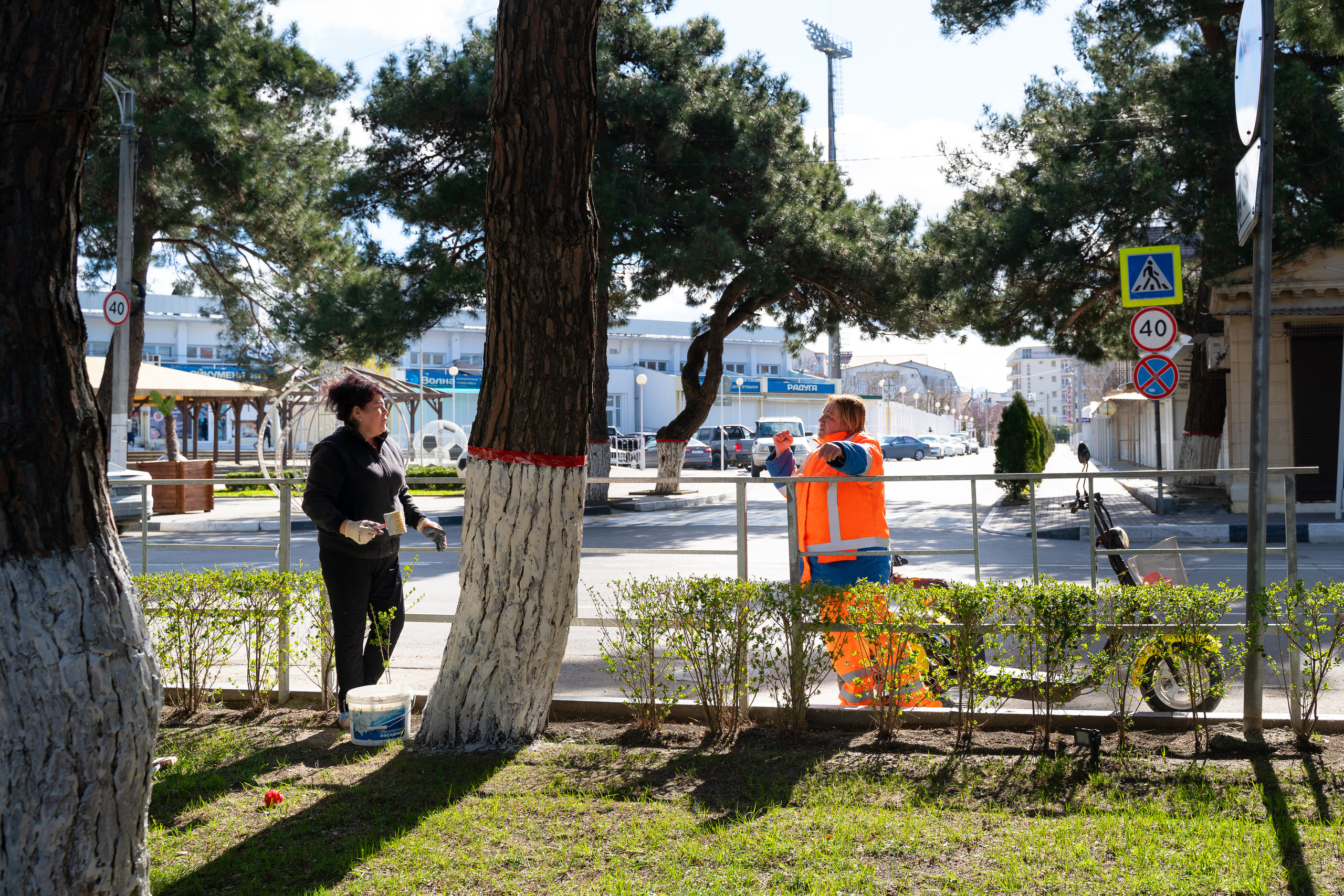 Сельский субботник. Жизнь курорта Кабардинка в фотографиях