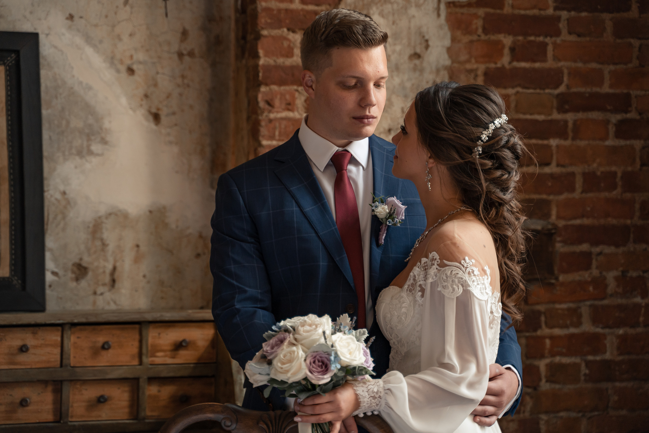 Евгений и Валерия. Павловск, замок БИП. Фотограф в Петергофе